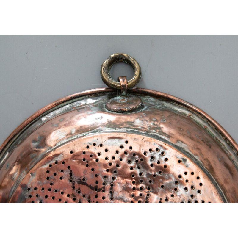 19th Century Pair of English Georgian Copper Wall Hanging Sieves Colanders For Sale