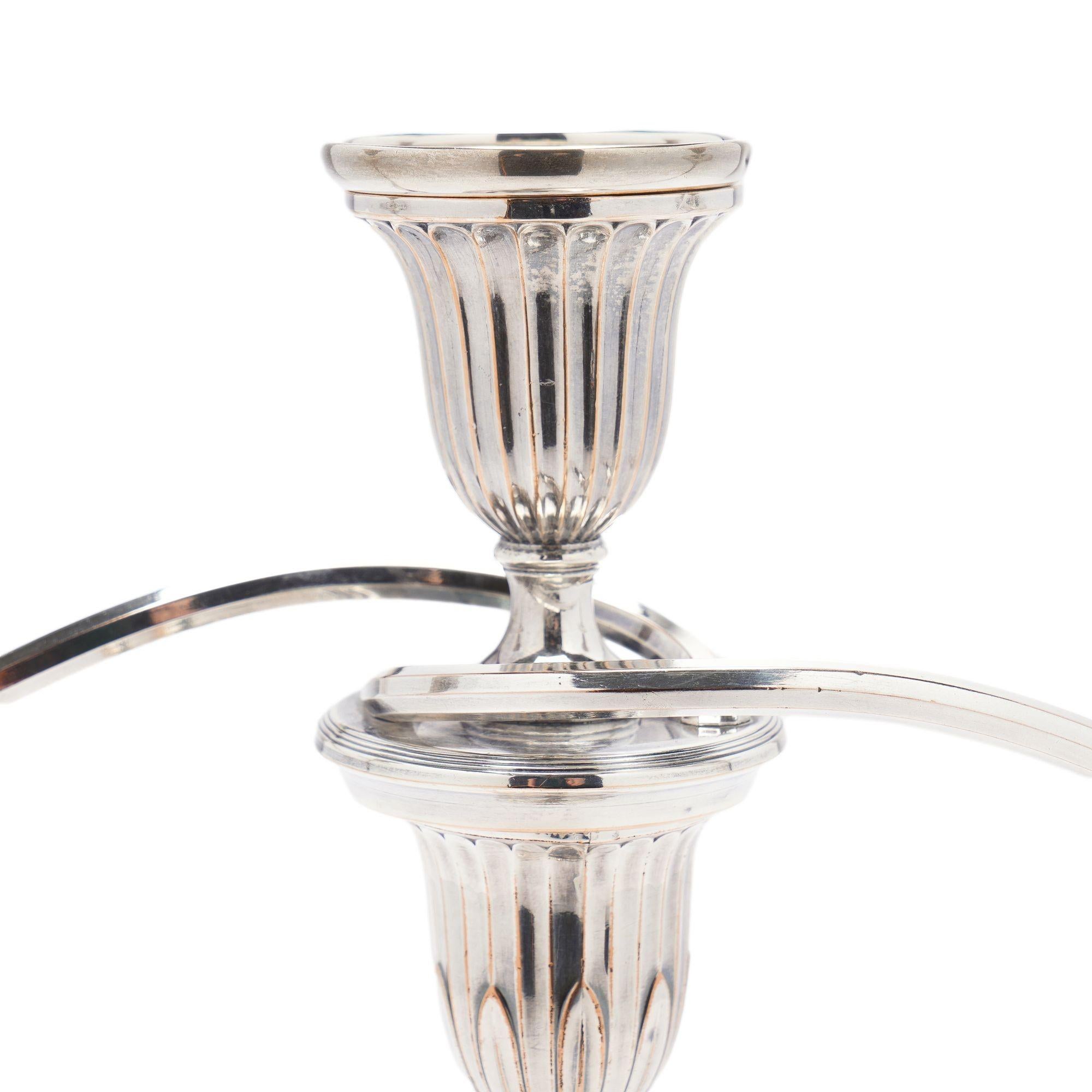 Coppia di candelabri inglesi georgiani Old Sheffield, 1780-90 ca. in vendita 3