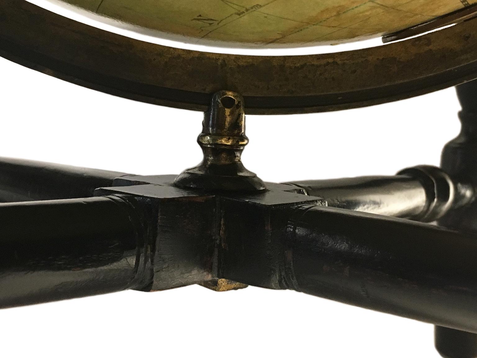 Paire de globes anglais par Cary, Londres, 1798 et 1800 en vente 3