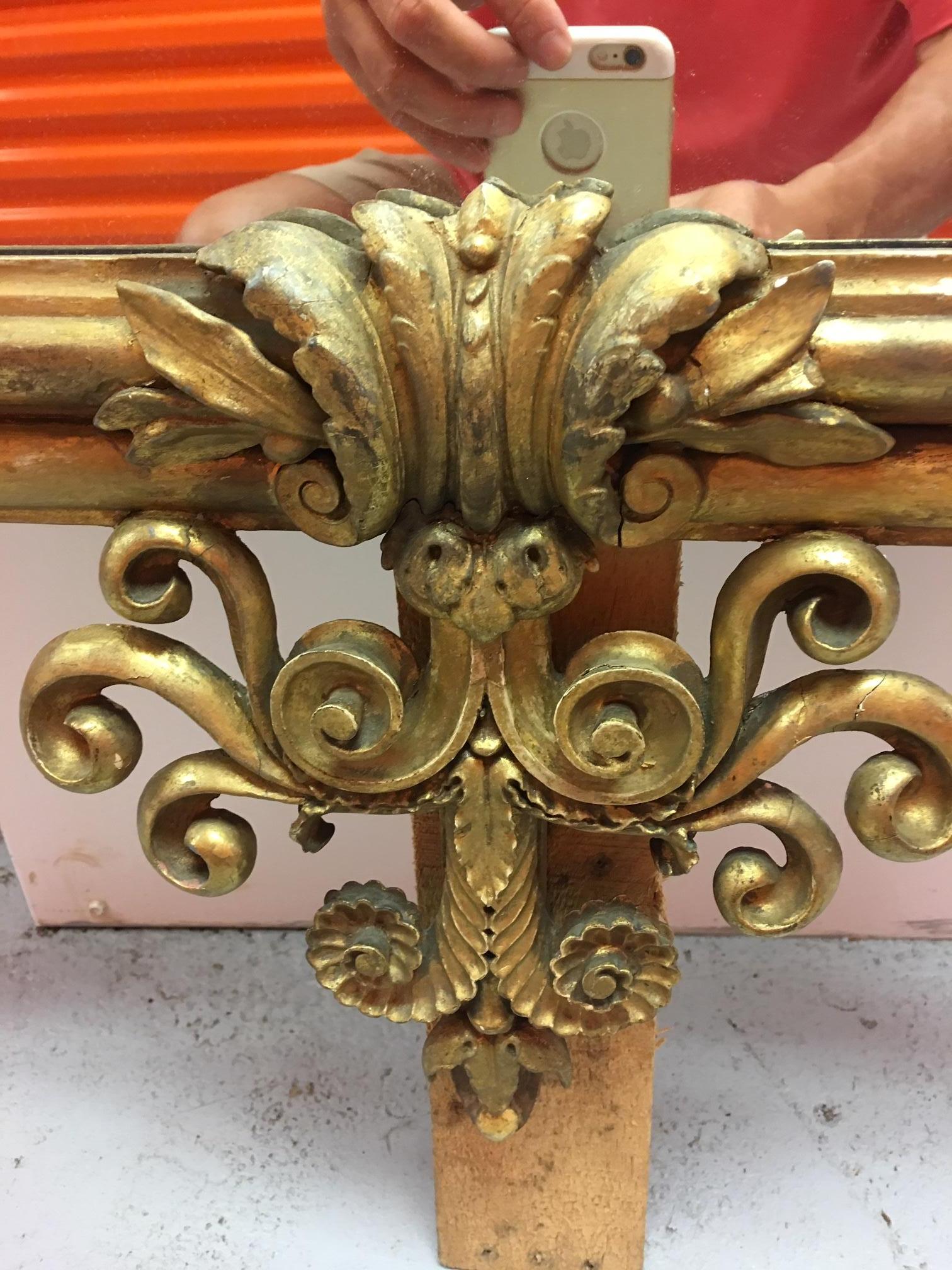 Pair of English Gold Leaf Mirrors with Acanthus Leaves and Scrolls, 19th Century 3