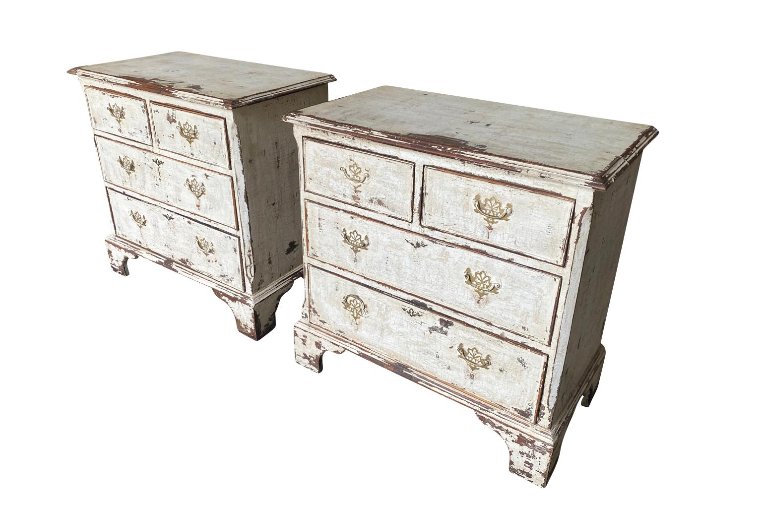 Pair Of English Late 19th Century Side Chests For Sale 1