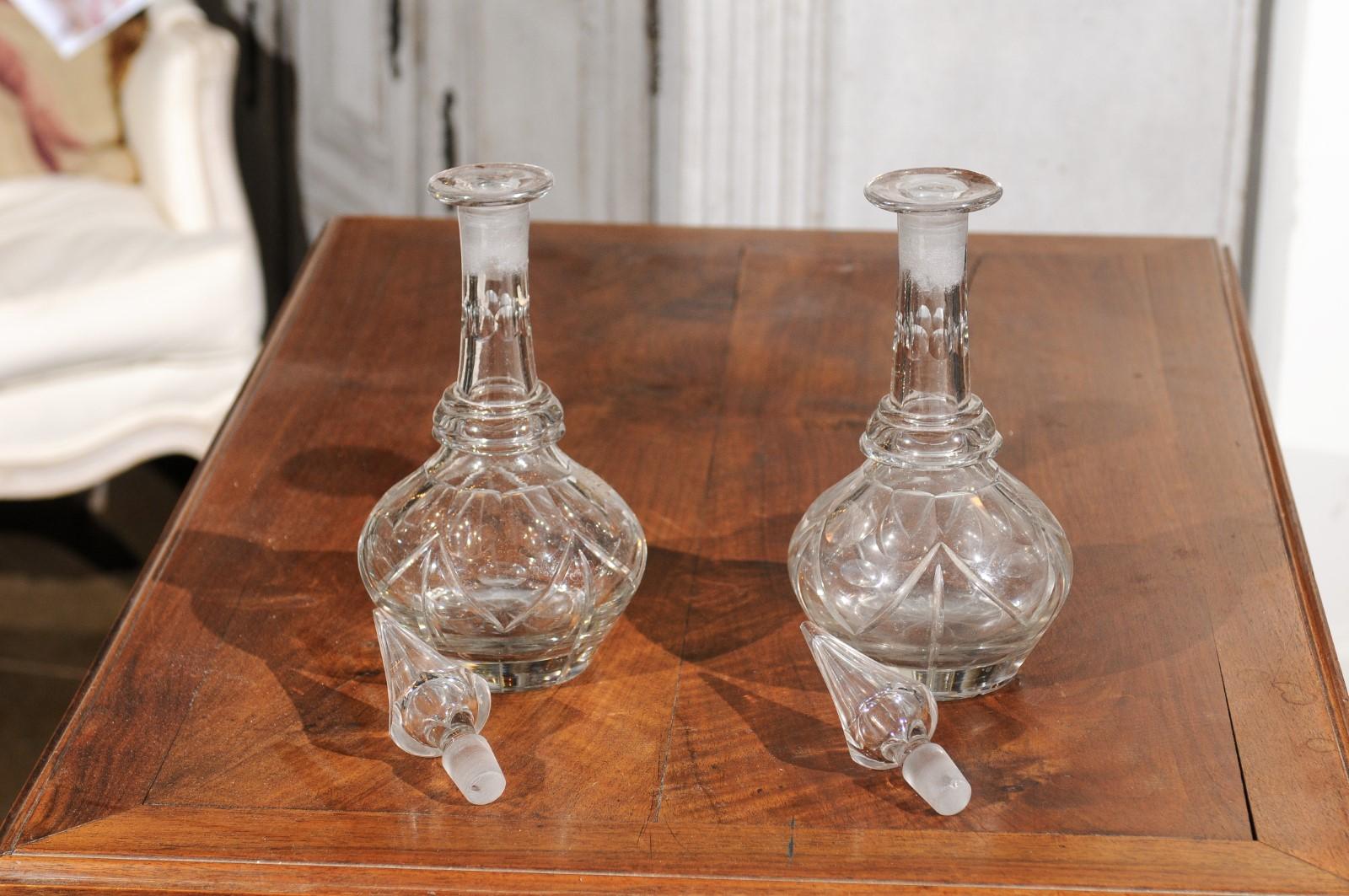 Pair of English Late Victorian Cut Crystal Decanters with Stoppers, circa 1860 5
