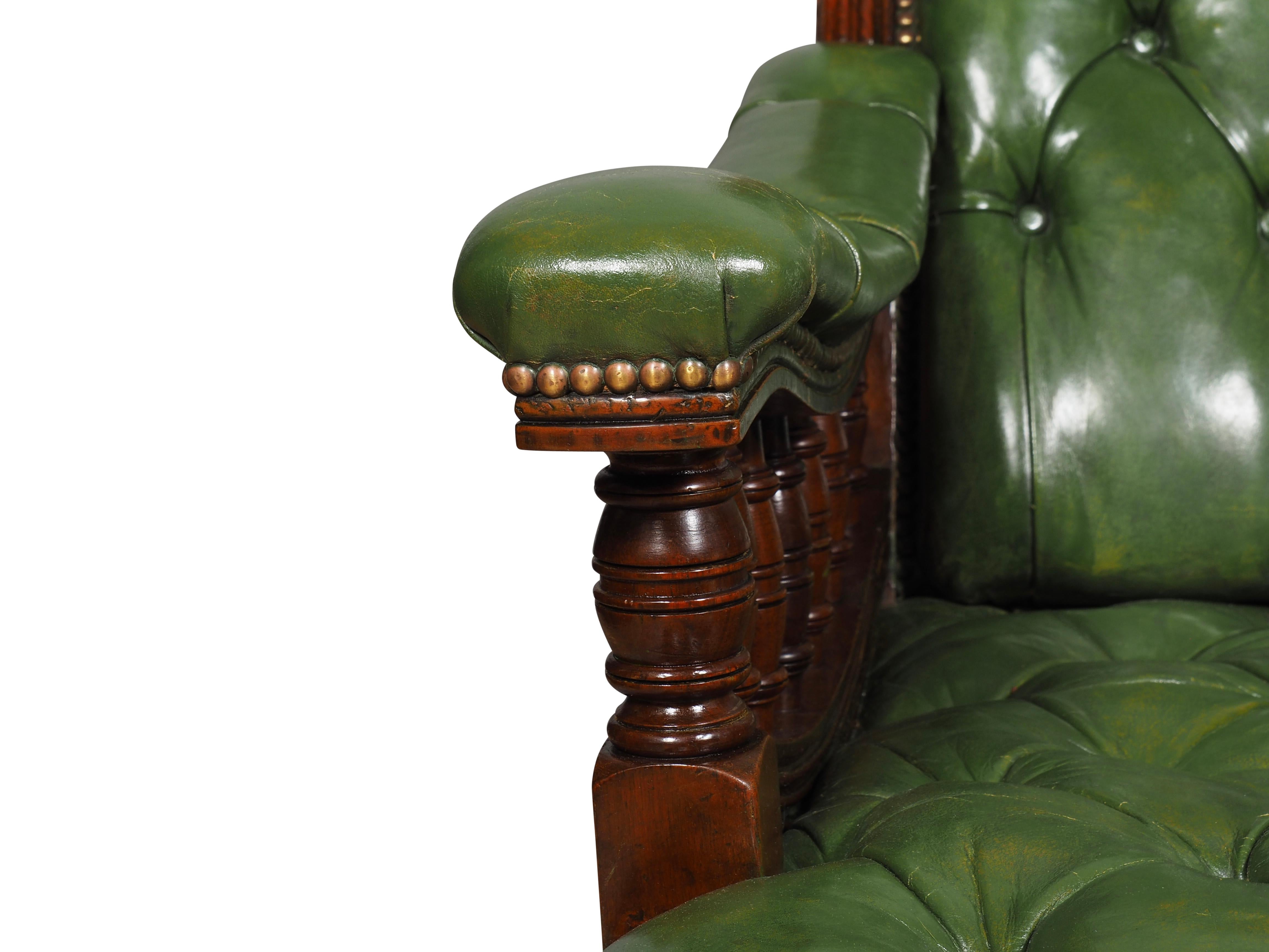 Pair Of English Late Victorian Green Tufted Leather Mahogany Armchairs For Sale 14