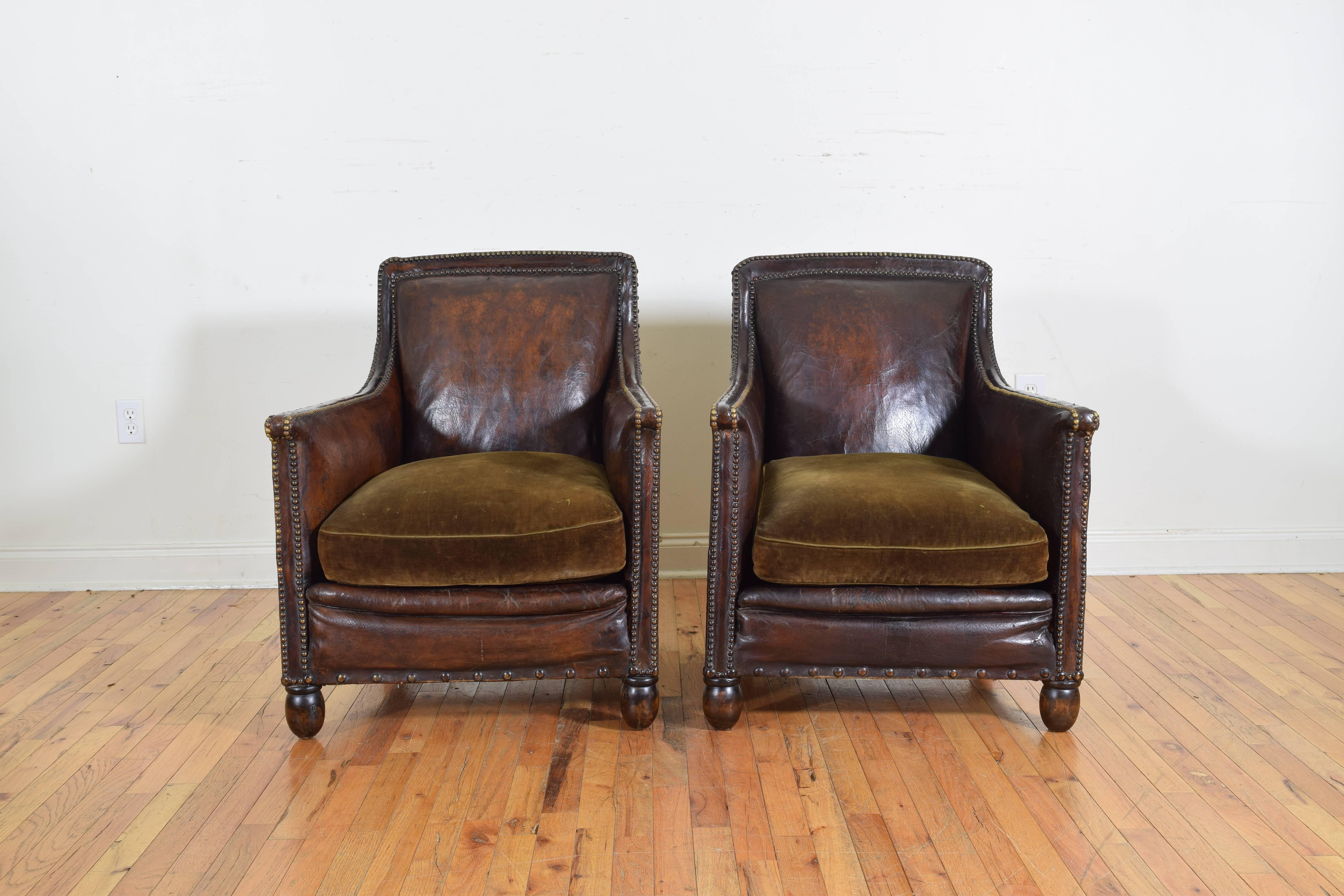 Edwardian Pair of English Leather and Velvet Upholstered Club Chairs, circa 1910