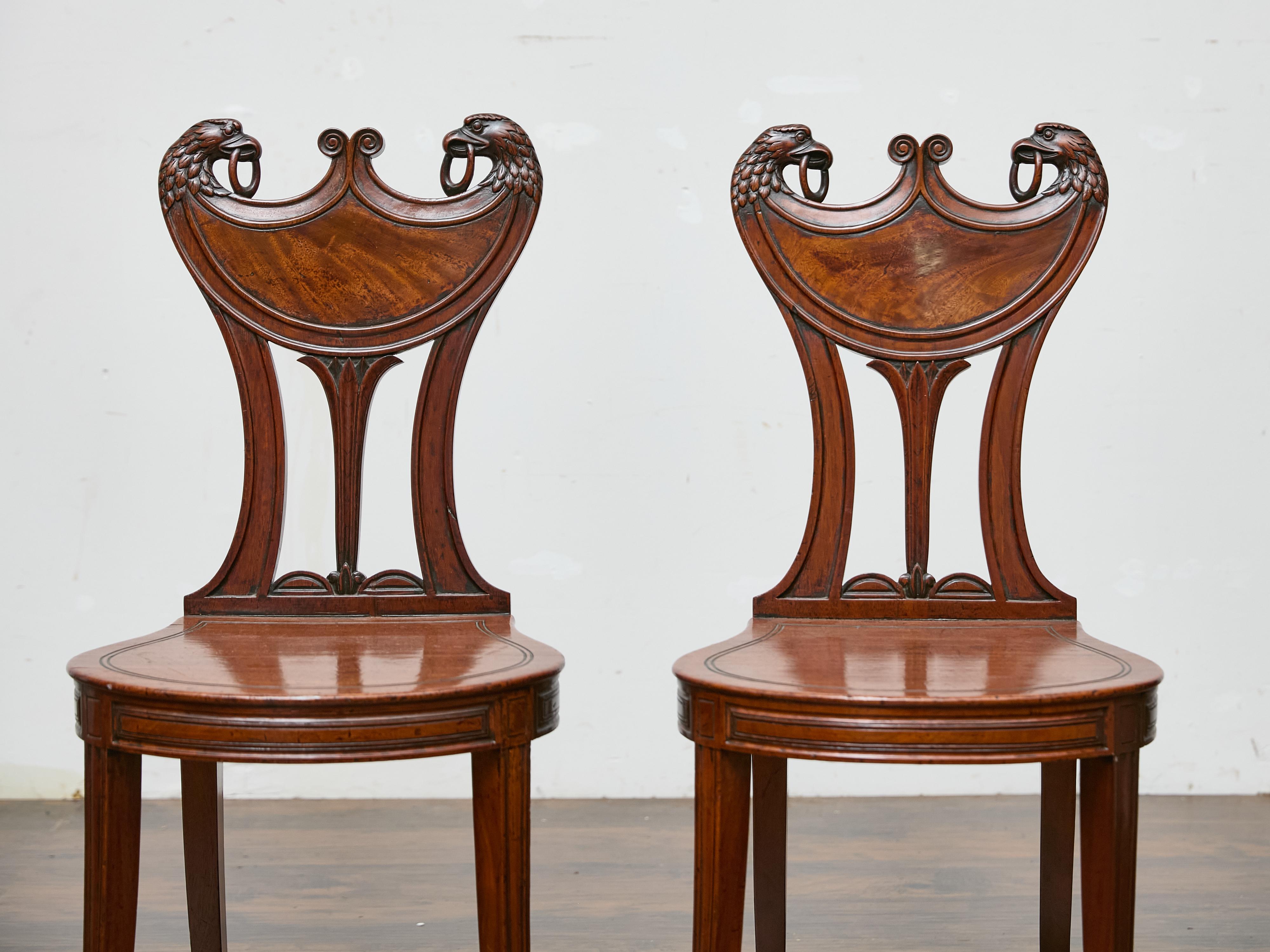 Pair of English Mahogany Hall Chairs with Carved Eagle Heads, 19th Century For Sale 1