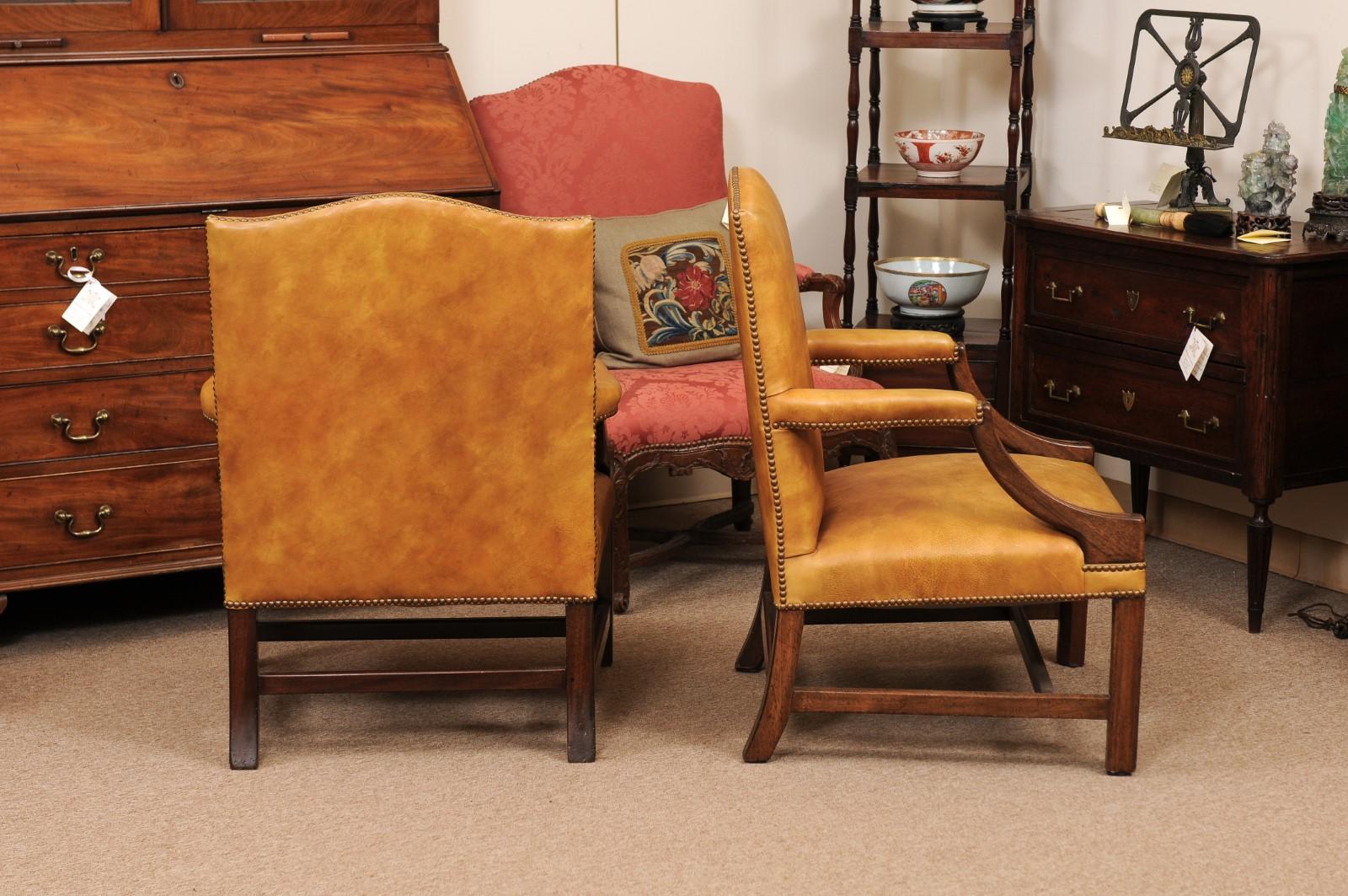 Pair of English Mahogany Library Chairs, 20th Century For Sale 6