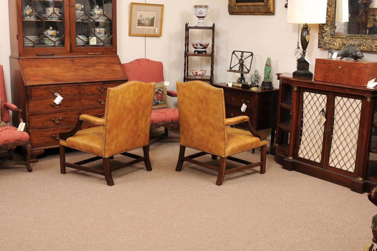 Pair of English Mahogany Library Chairs, 20th Century For Sale 7