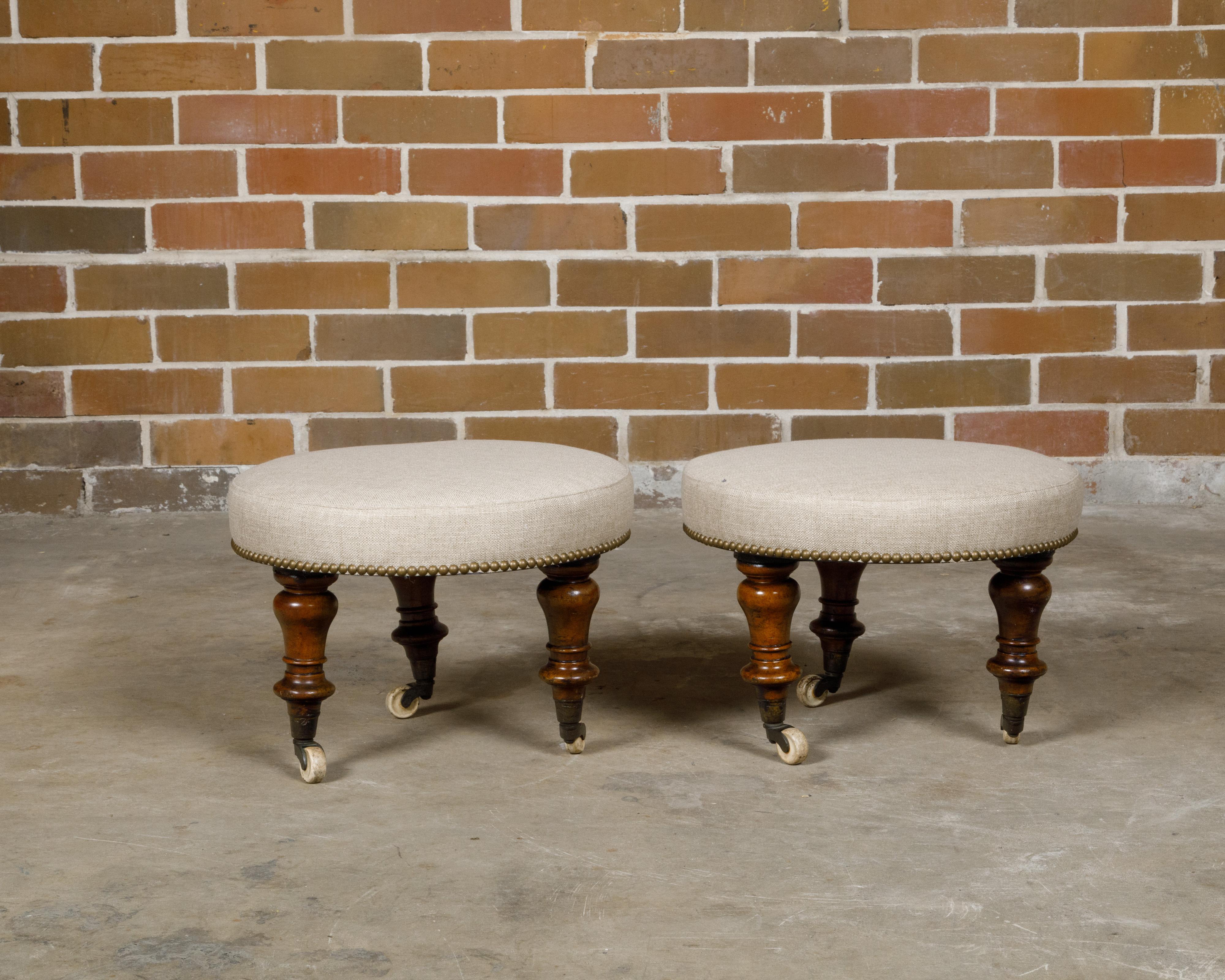 Pair of English Mahogany Stools with 19th Century Turned Legs on Casters In Good Condition For Sale In Atlanta, GA