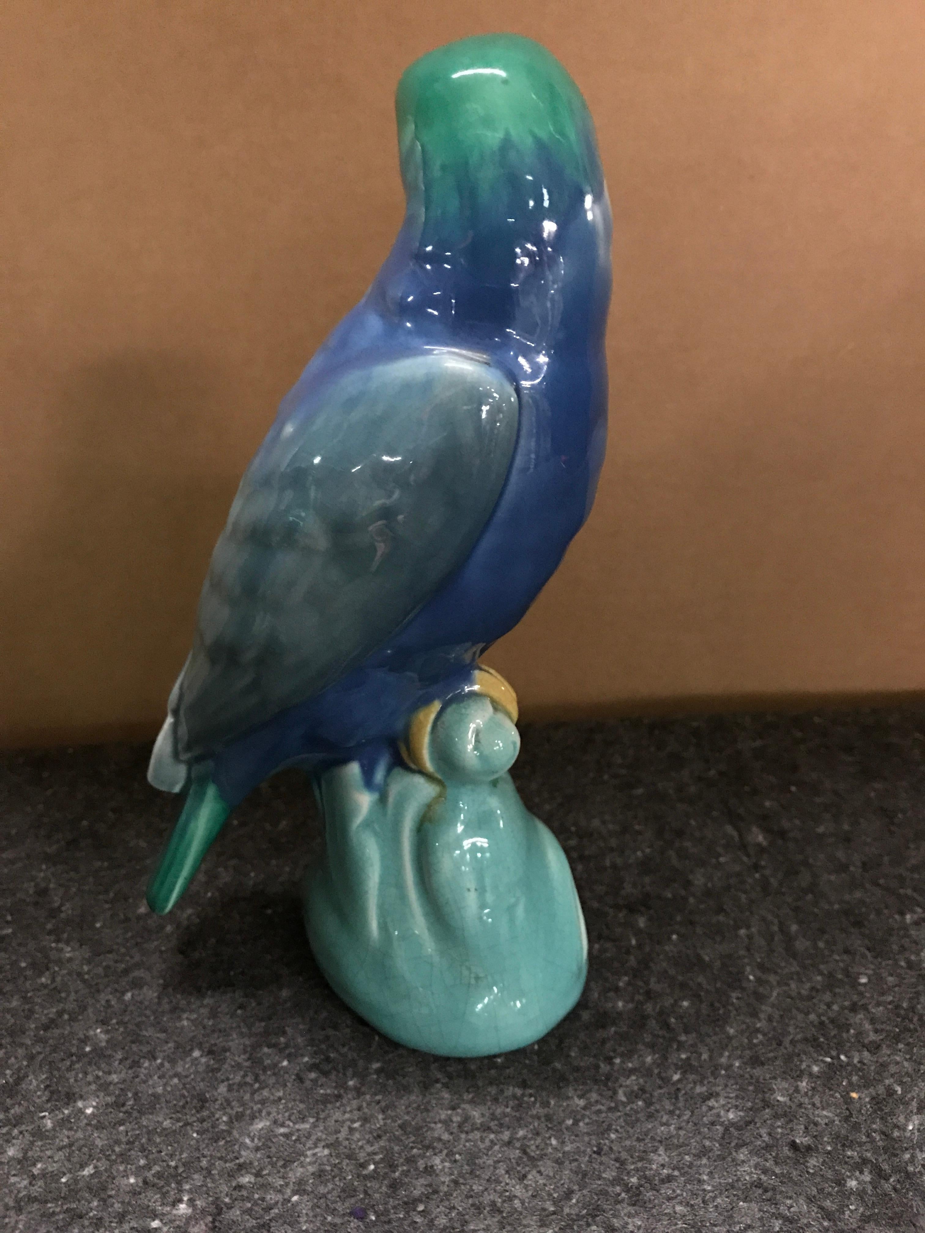 20th Century Pair of English Majolica Parrot Figures by Mintons For Sale