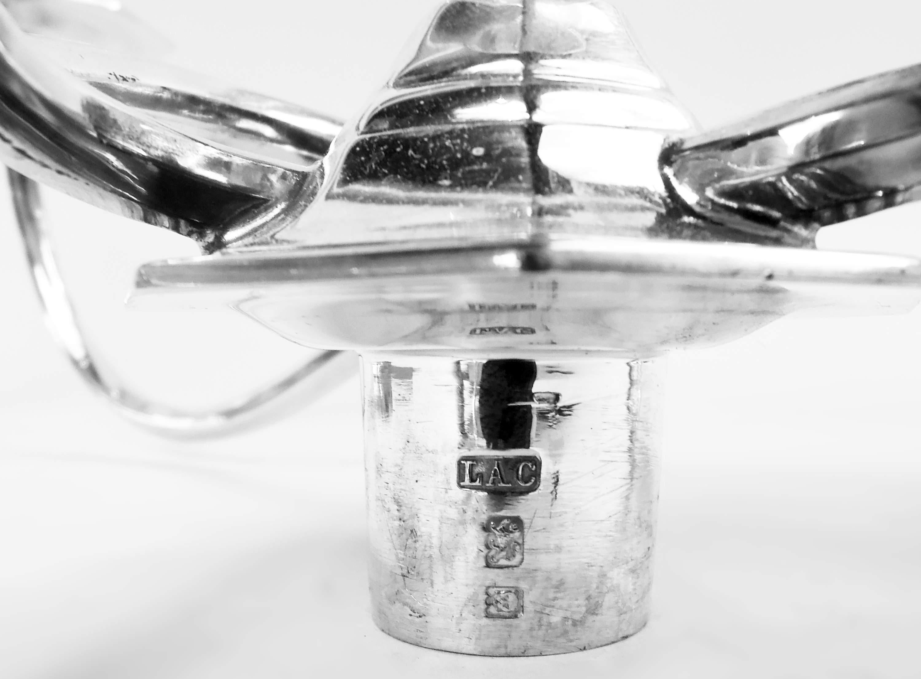 Pair of English Modern Classical Sterling Silver 3-Light Candelabra, 1926-1928 For Sale 4