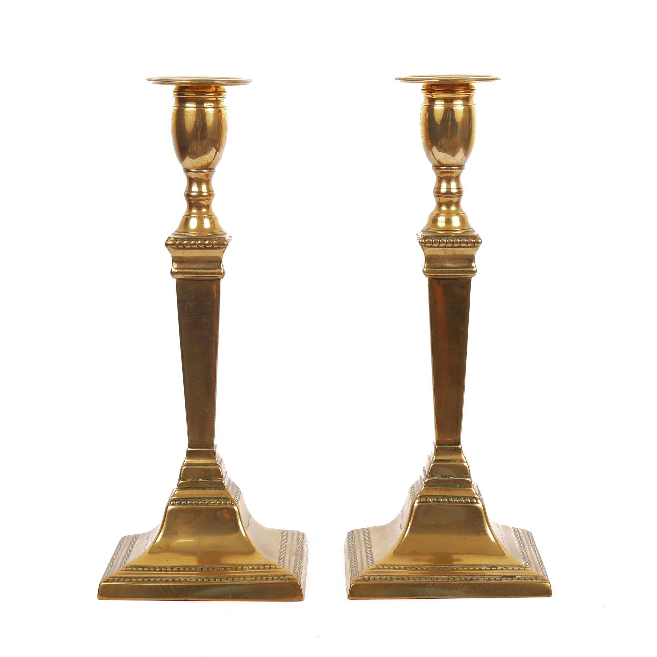 Pair of English Neoclassical Antique Brass Candlesticks, circa 18th-19th Century In Good Condition In Shippensburg, PA