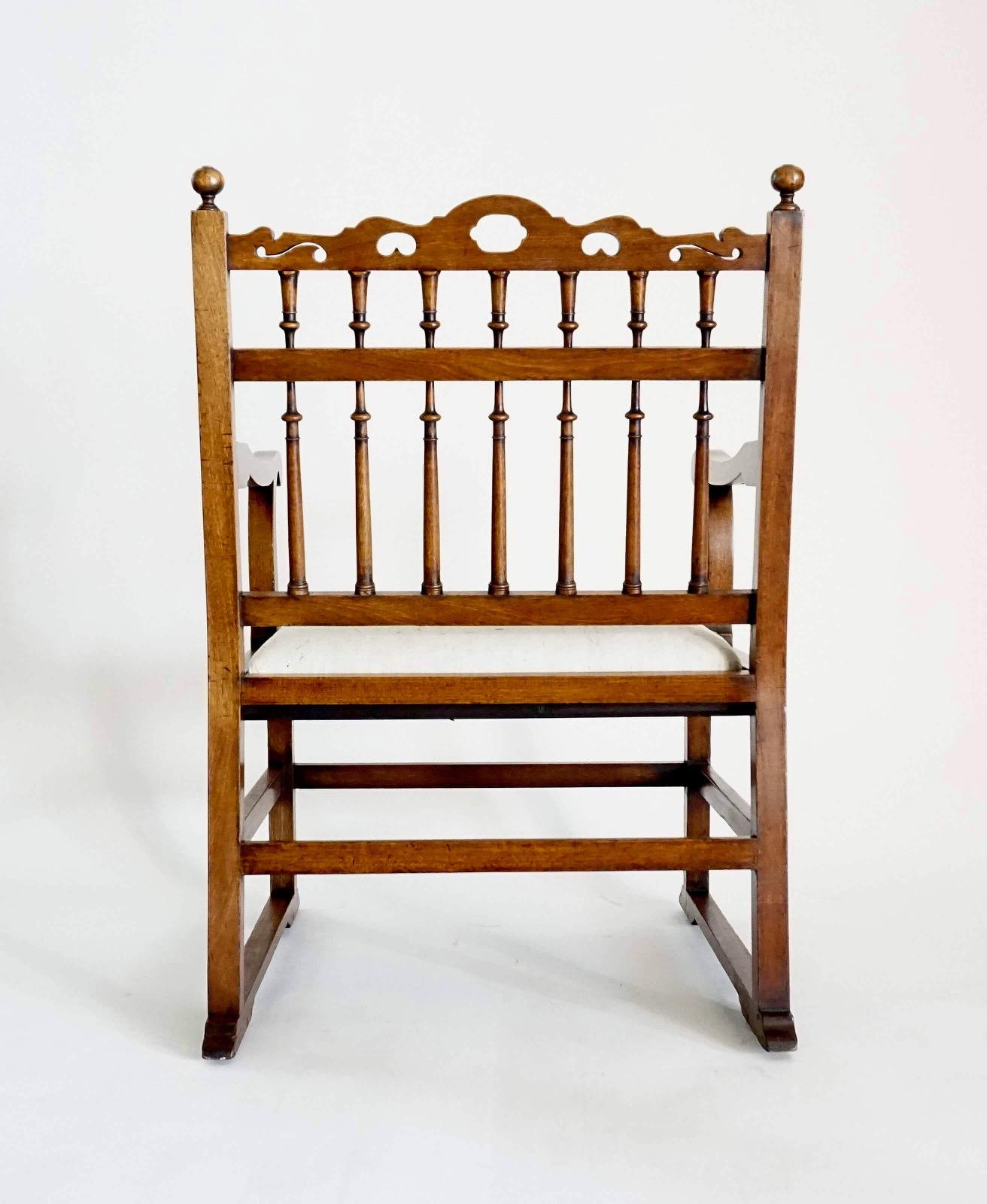 A Pair of Northern English Spindle-Back Arm Chairs, circa 1780 For Sale 1