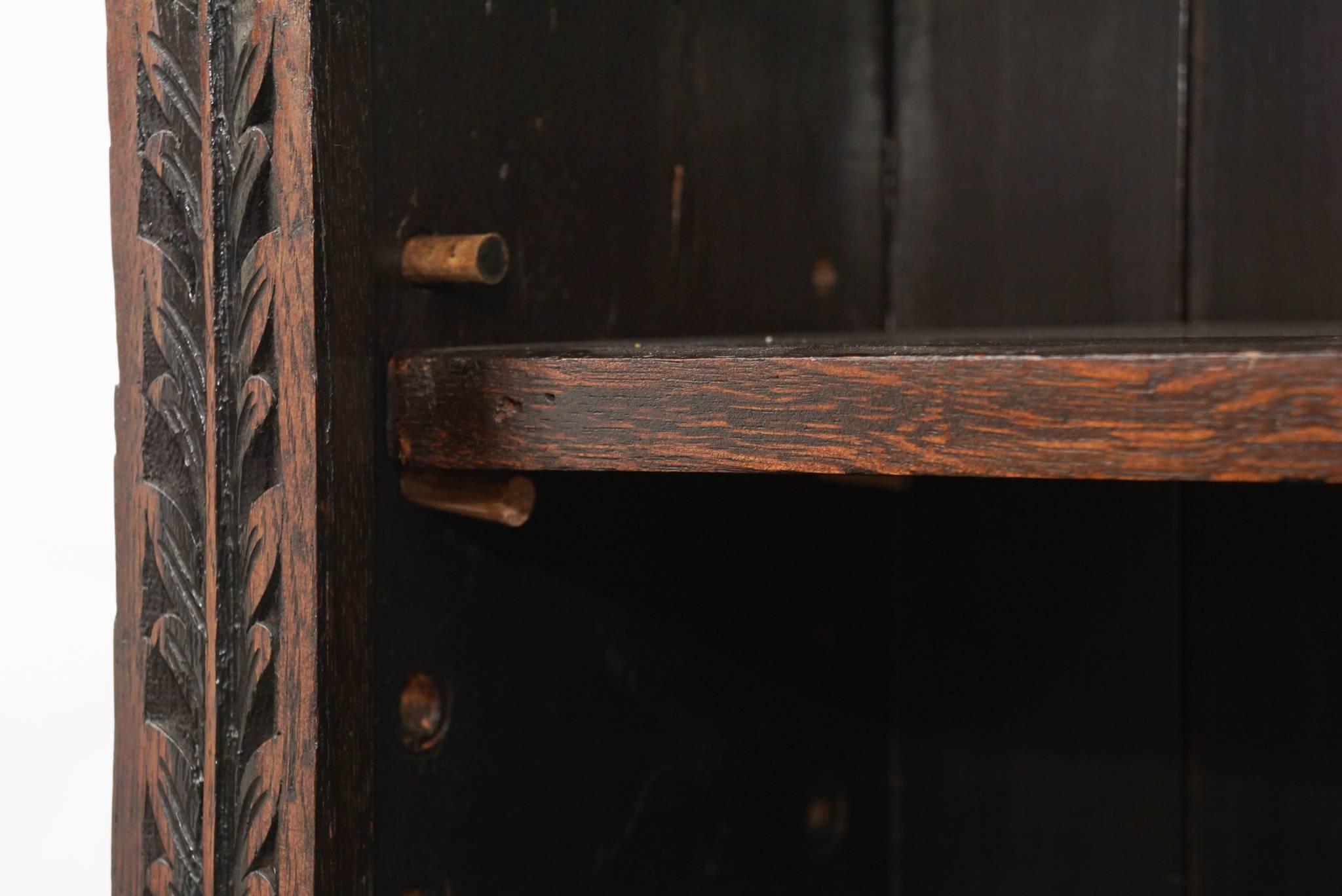 Pair of English Oak Carved Bookcases For Sale 3