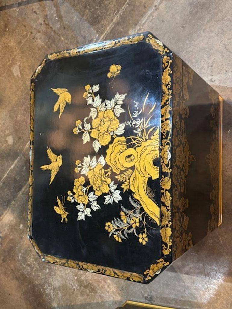 Pair of English Painted Trunk Side Tables For Sale 1