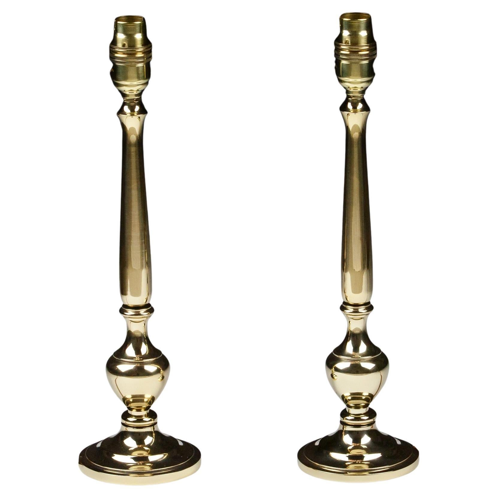 Paire de lampes de table anglaises en laiton poli