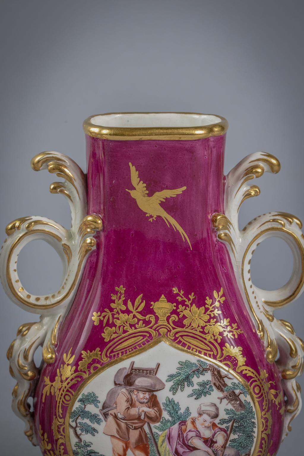 Mid-18th Century Pair of English Porcelain Claret Ground Vases, Chelsea, circa 1760 For Sale