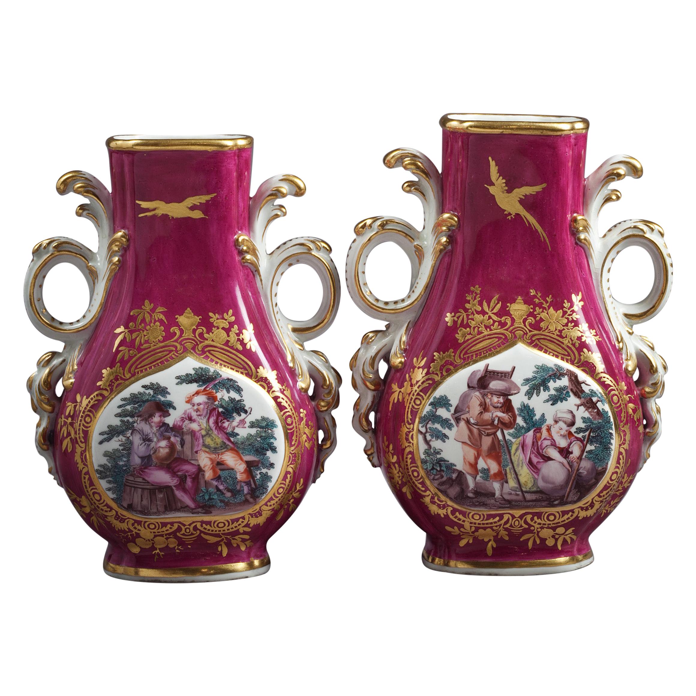 Pair of English Porcelain Claret Ground Vases, Chelsea, circa 1760 For Sale