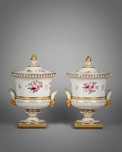 Pair of English Porcelain Flight Barr and Barr Wine Coolers, circa 1800