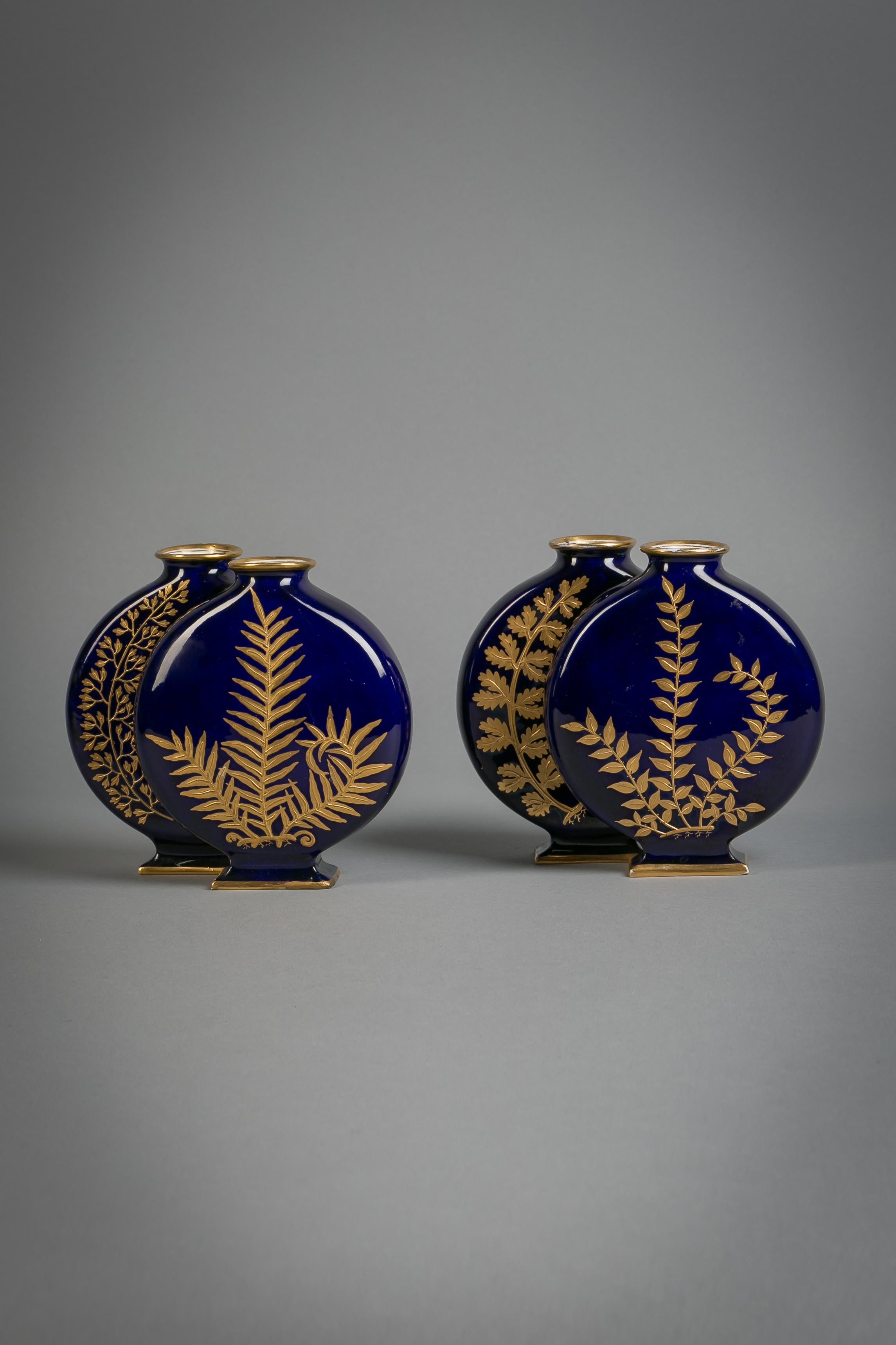 Pair of English porcelain orientalist double vases, Minton, circa 1880.