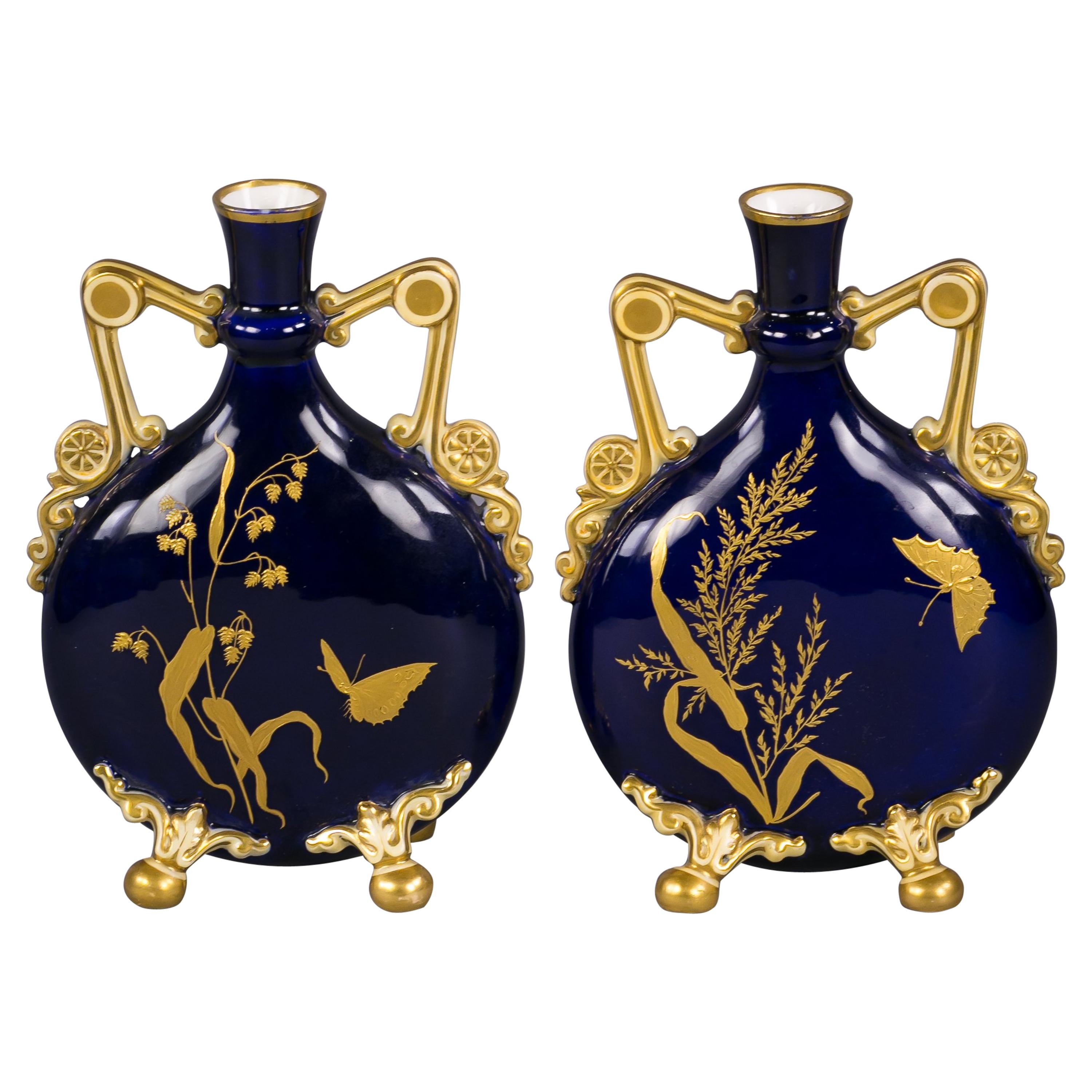 Englische Mondflask-Vasen aus Porzellan mit zwei Henkeln, um 1880, Paar
