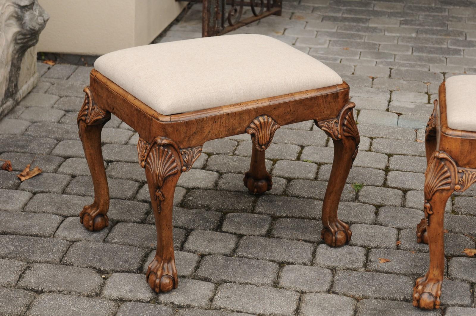 Pair of English Queen Anne Style Walnut Stools with Carved Shells and Upholstery In Good Condition For Sale In Atlanta, GA