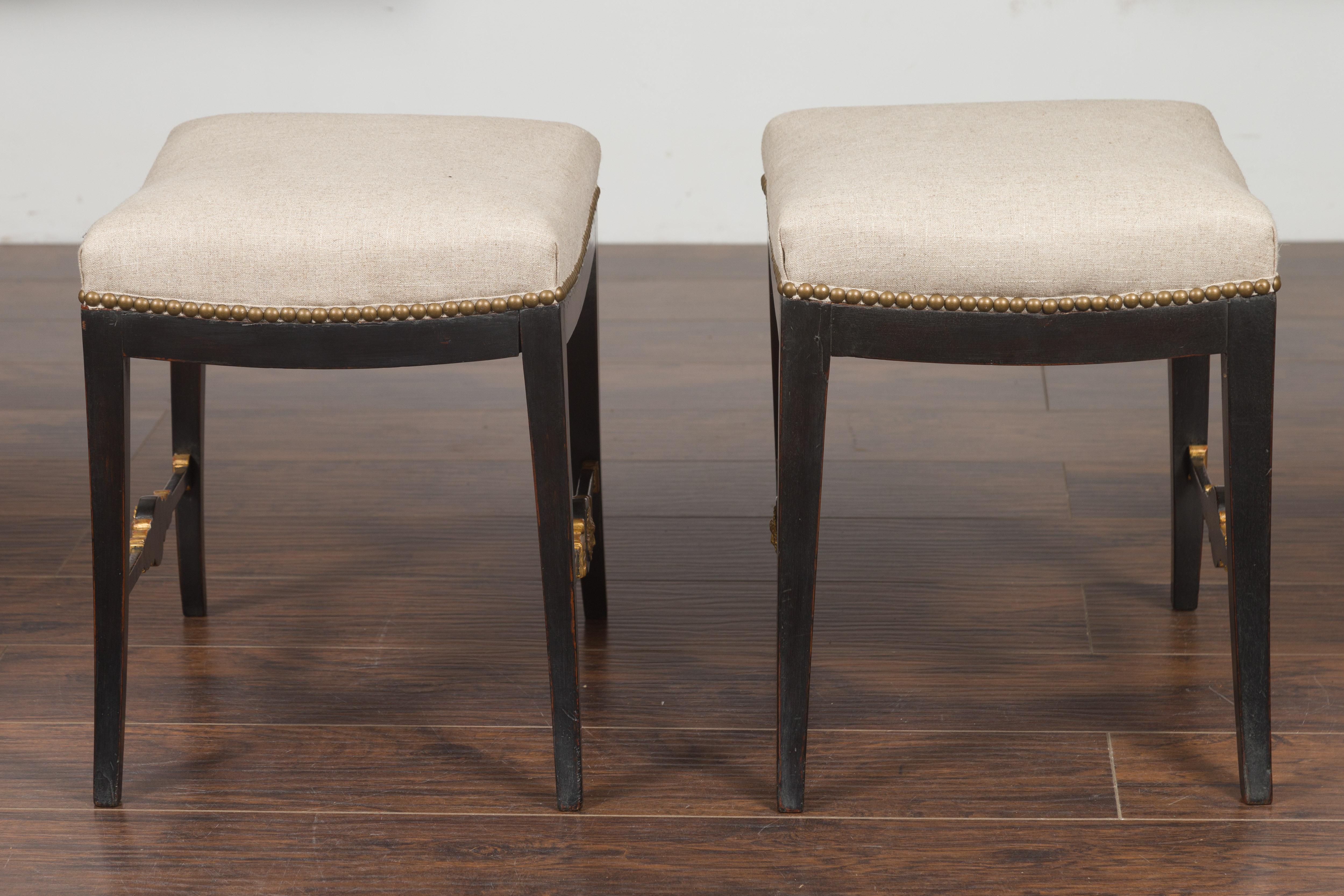 Pair of English Regency 1820s Ebonized and Gilt Stools with New Upholstery For Sale 6