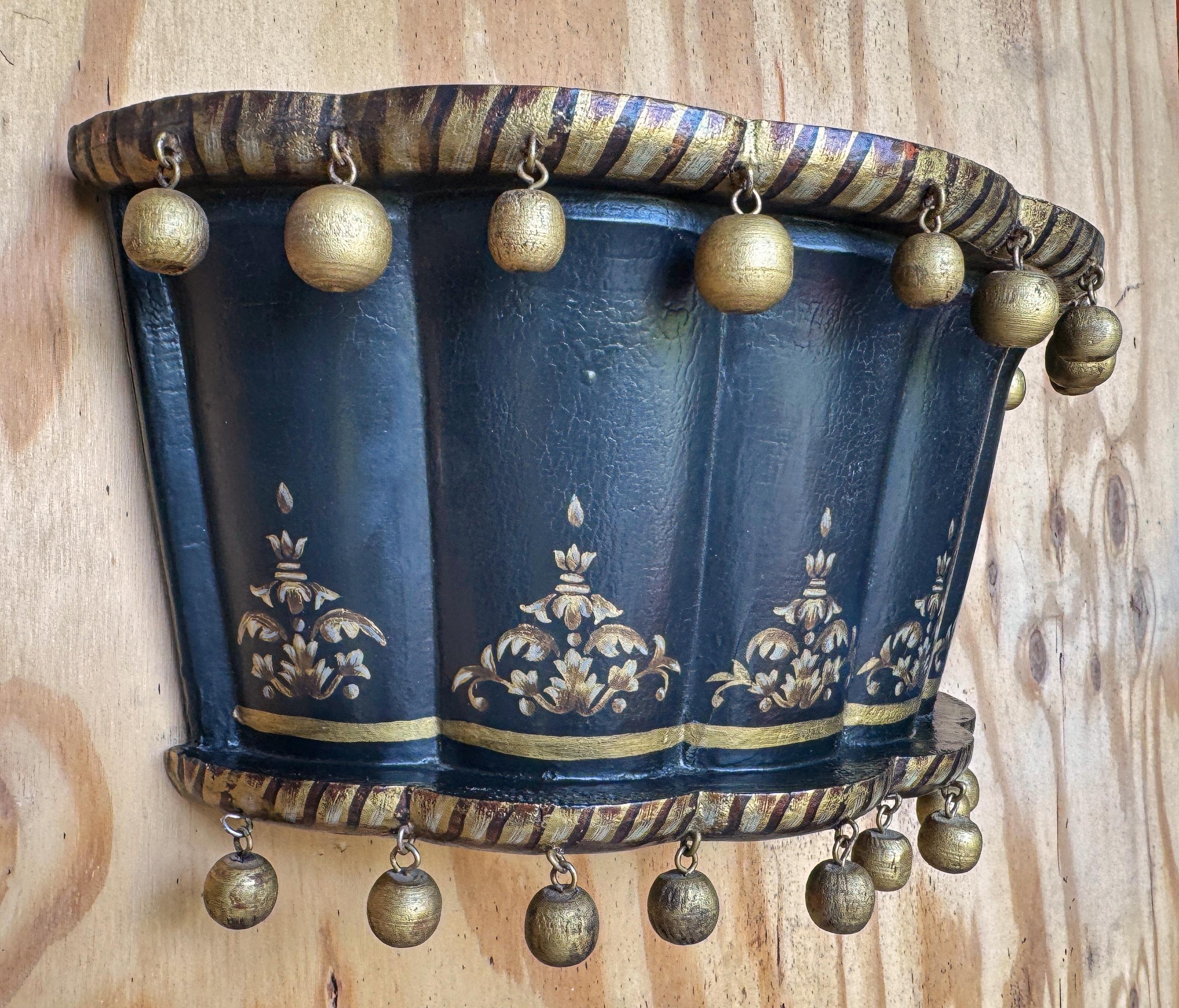 Pair of English Regency Chinoiserie Exotic Wall Brackets with Gilt Orb Tassels For Sale 7