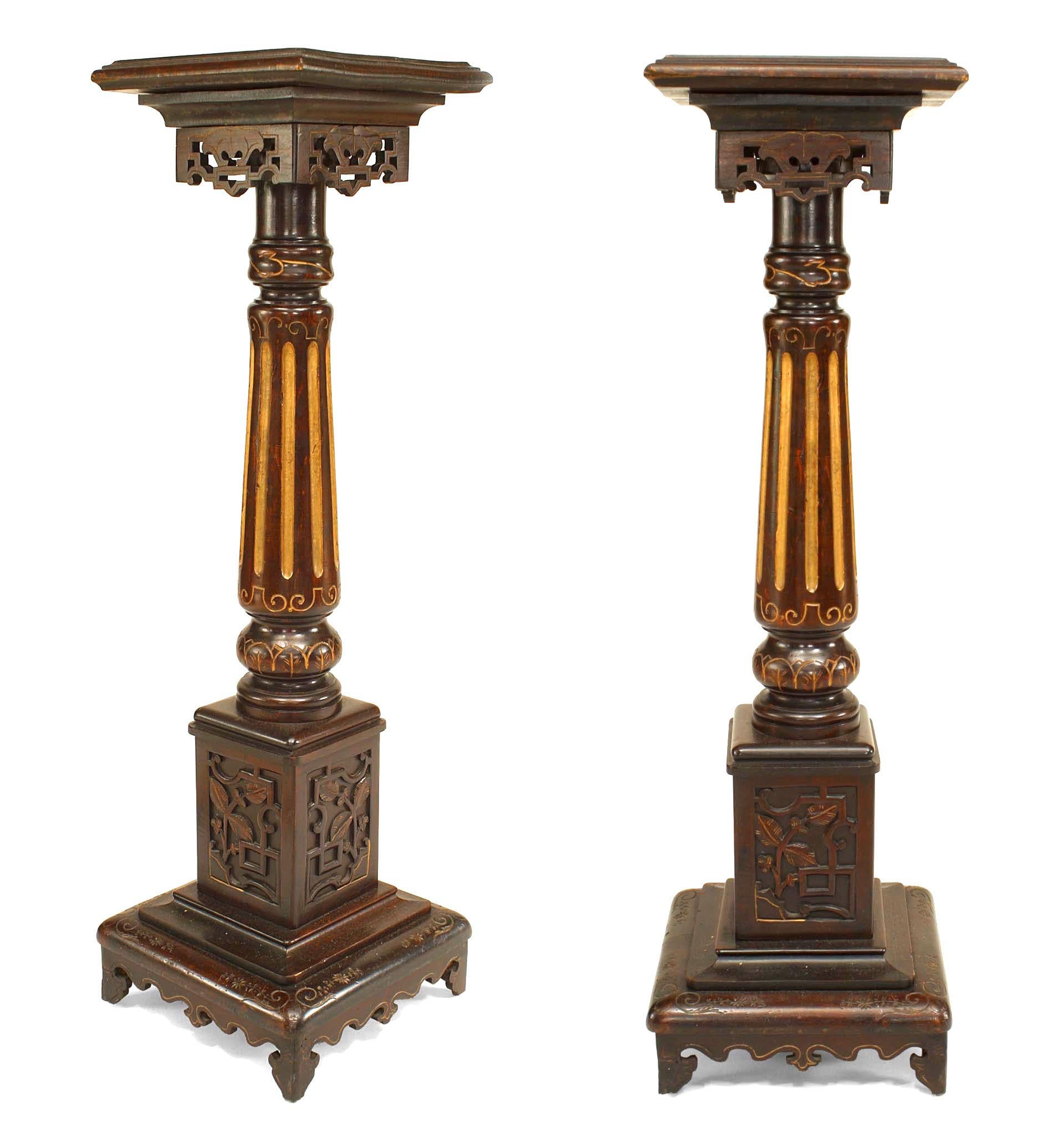 Pareja de pedestales de columna ingleses de la Regencia en Bueno estado para la venta en Queens, NY