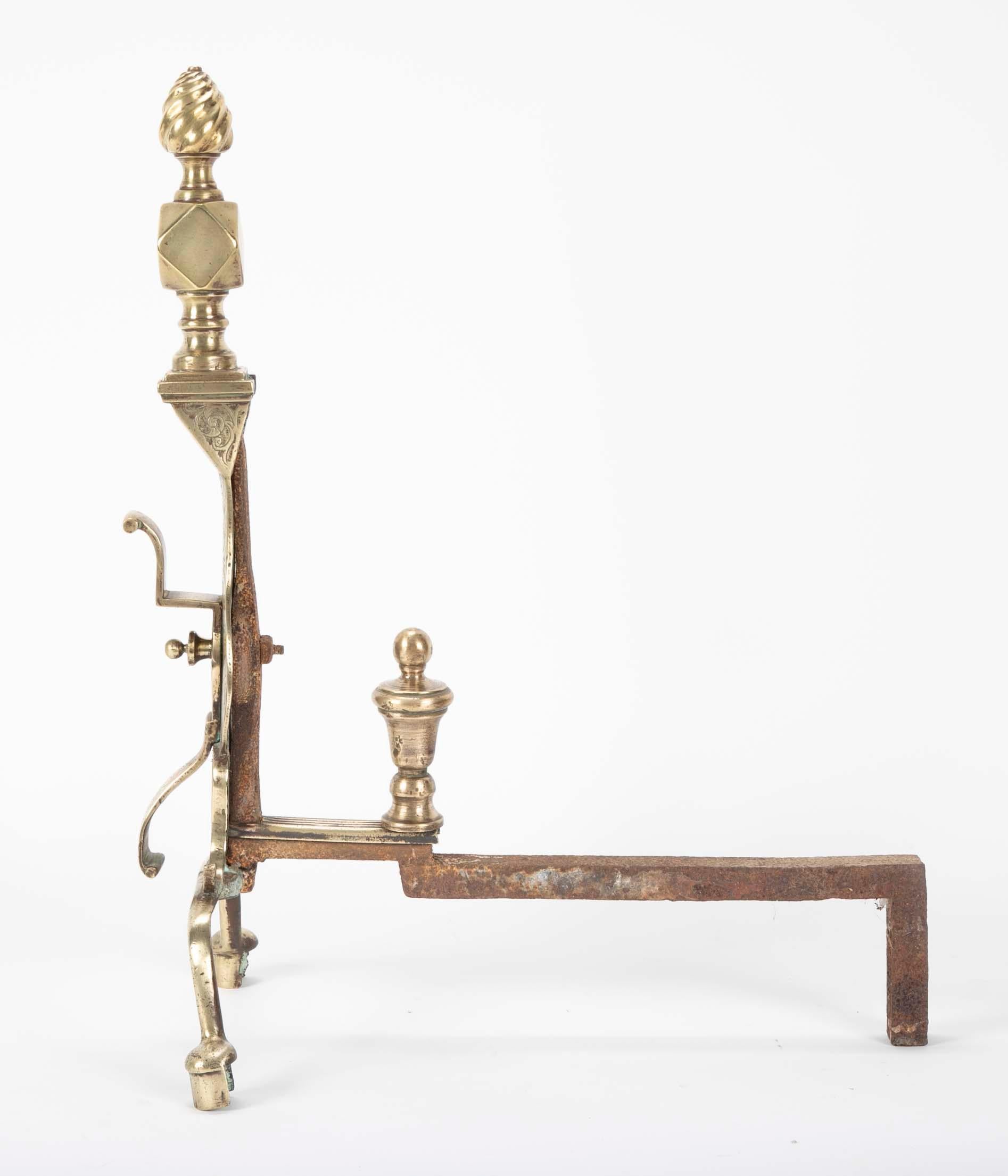 Pair of English Regency Etched Brass Andirons In Good Condition For Sale In Stamford, CT