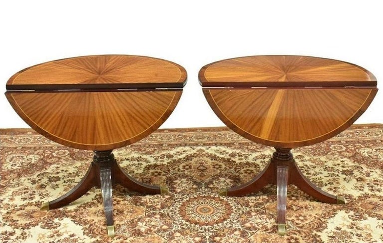 Marquetry Pair of English Regency Mahogany Drop-Leaf Tables For Sale