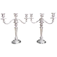 Pareja de candelabros ingleses de Sheffield de la Regencia, Matthew Boulton, circa 1800