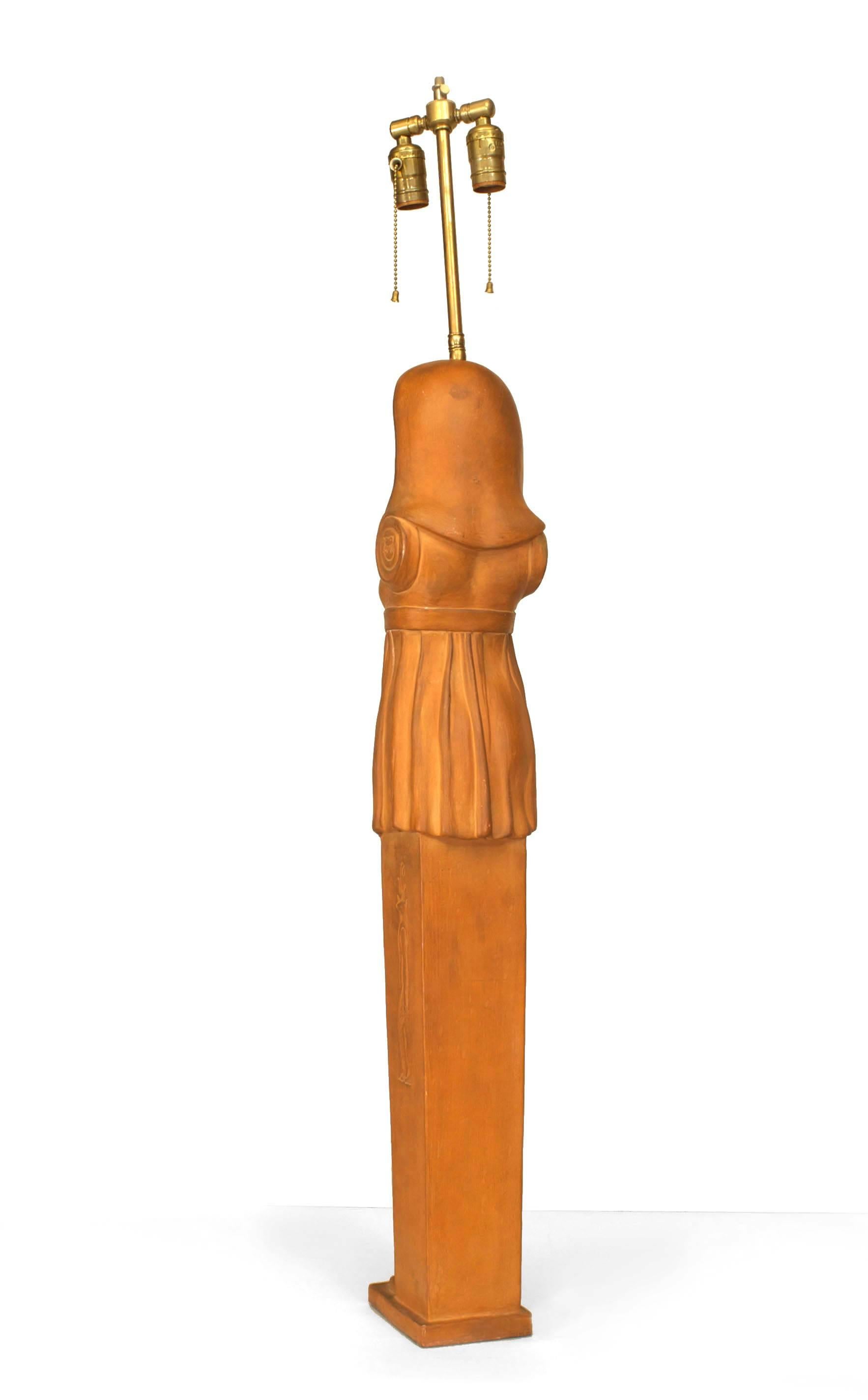 Paire de lampes de table à pilastres égyptiennes de style Régence anglaise Bon état - En vente à Queens, NY
