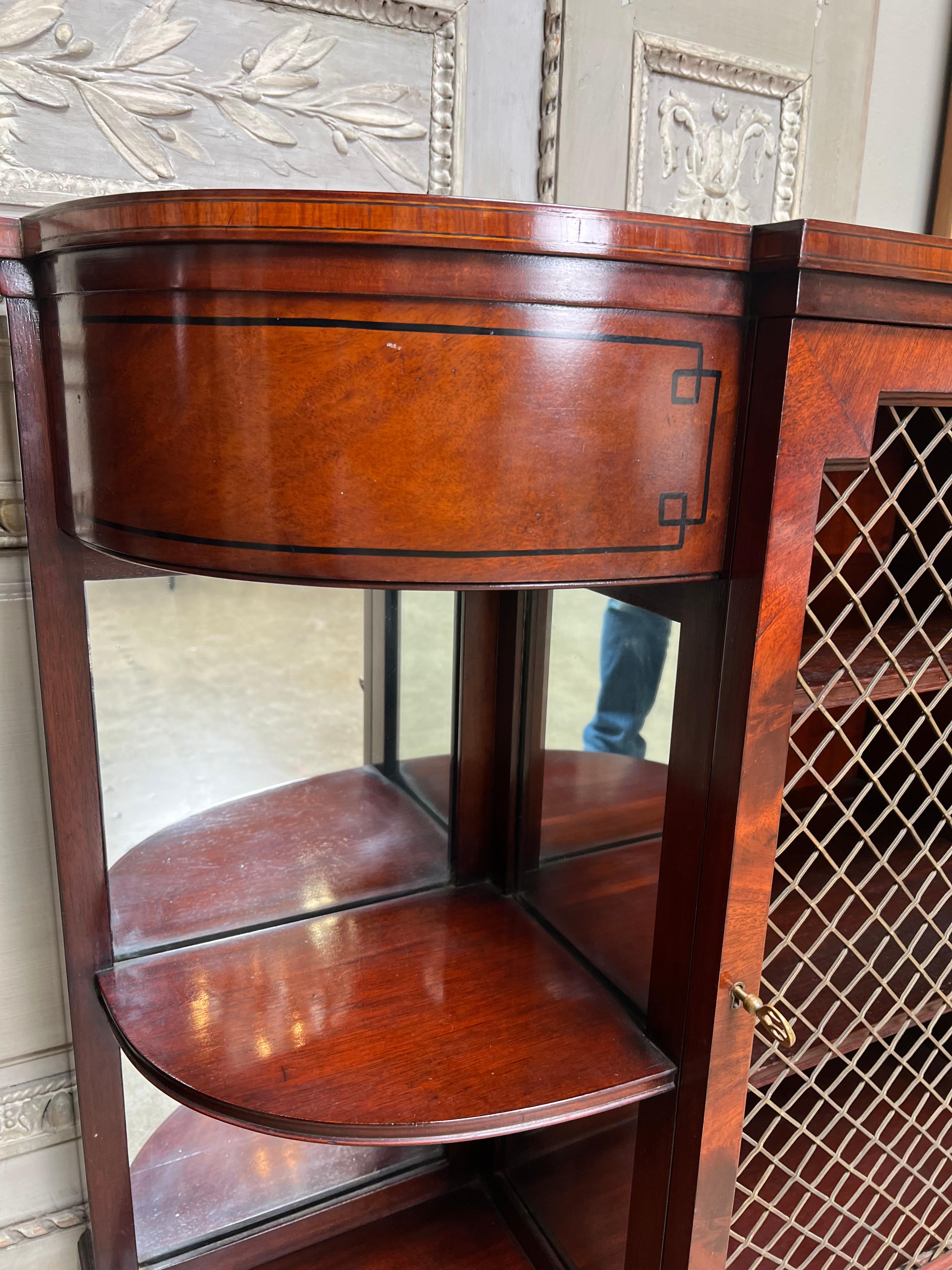 Pair of English Regency Style Mahogany Buffets In Good Condition For Sale In Dallas, TX