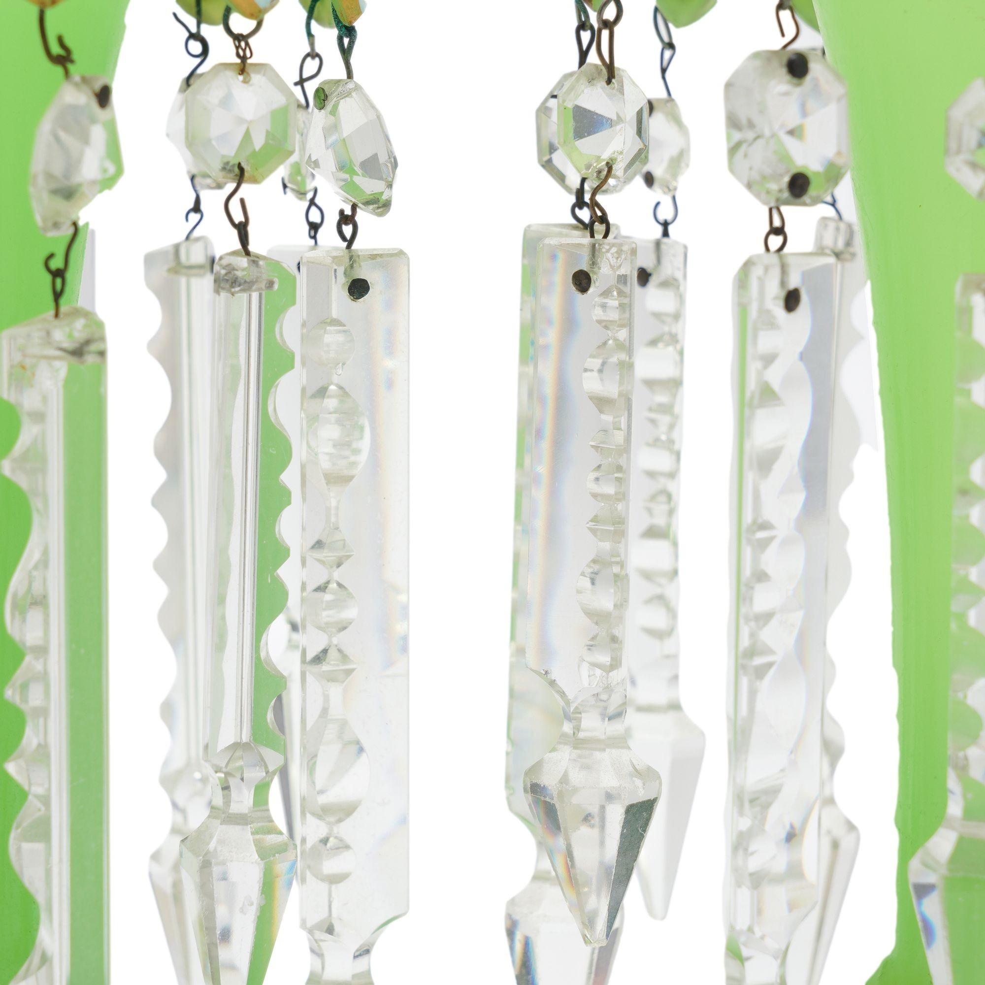 Paar englische Regency-Glasvasen in Trompetenform mit Lüstern, um 1830 im Angebot 4