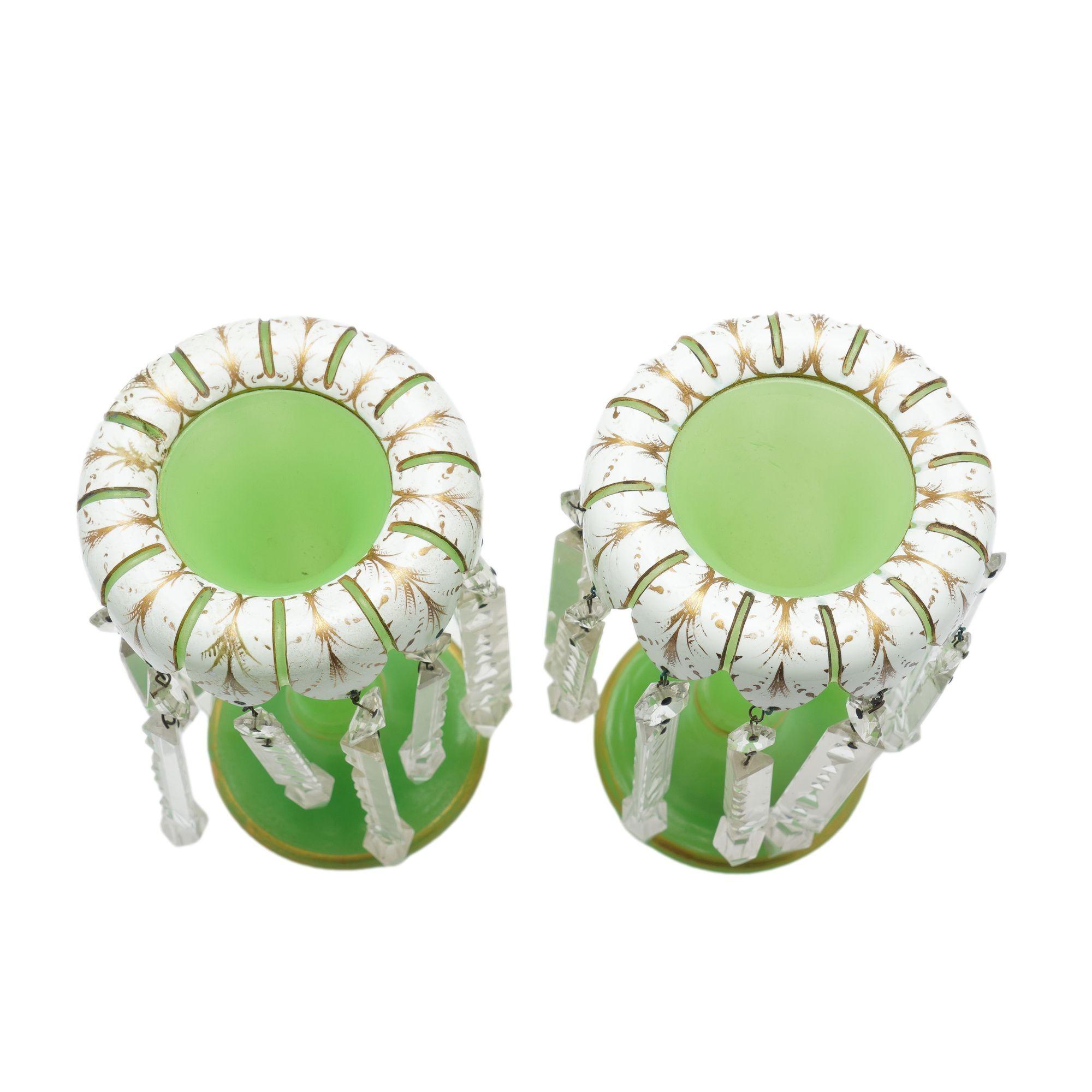 Paar englische Regency-Glasvasen in Trompetenform mit Lüstern, um 1830 im Angebot 3