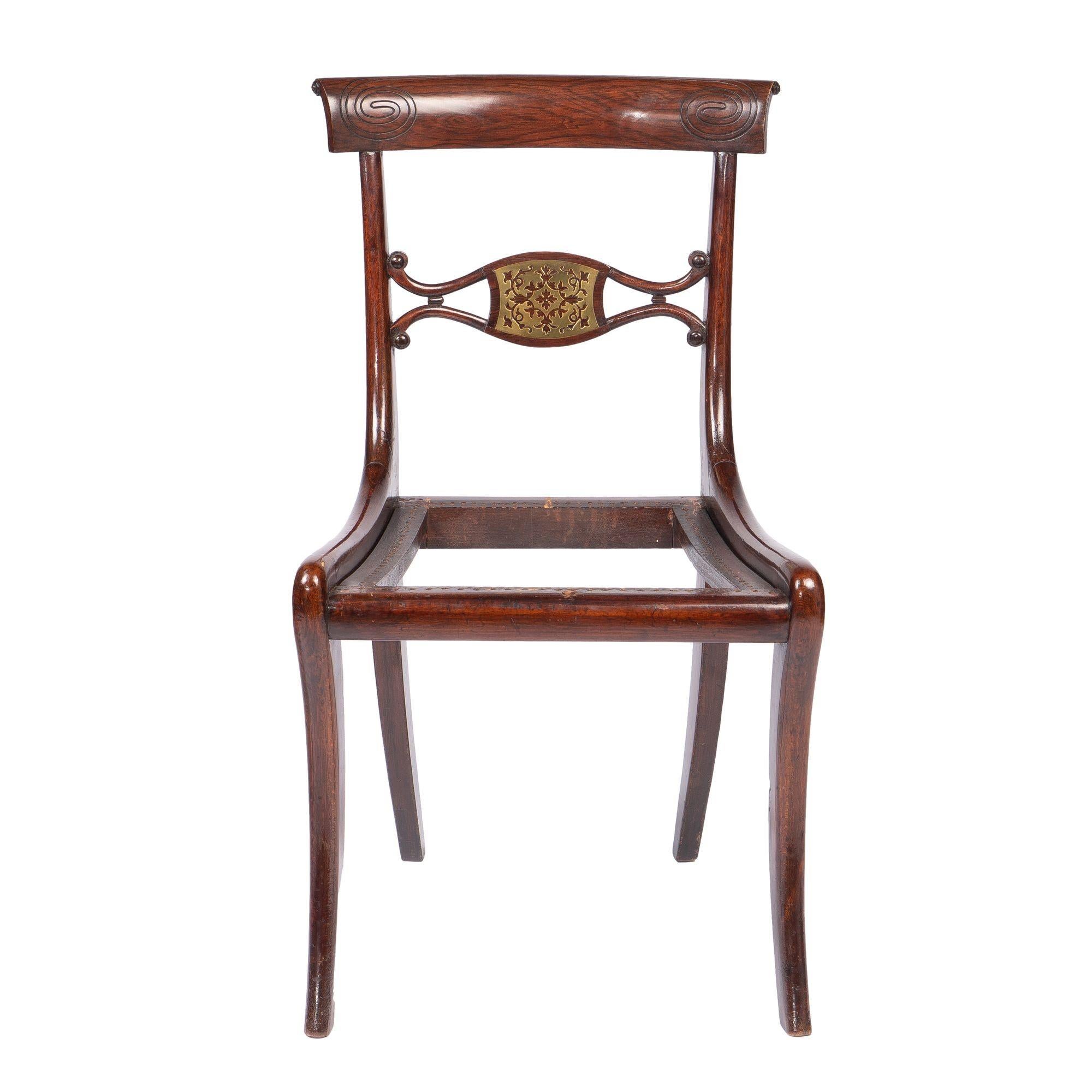 Paire de chaises d'appoint Regency anglaises tapissées avec assise coulissante, 1815 en vente 6