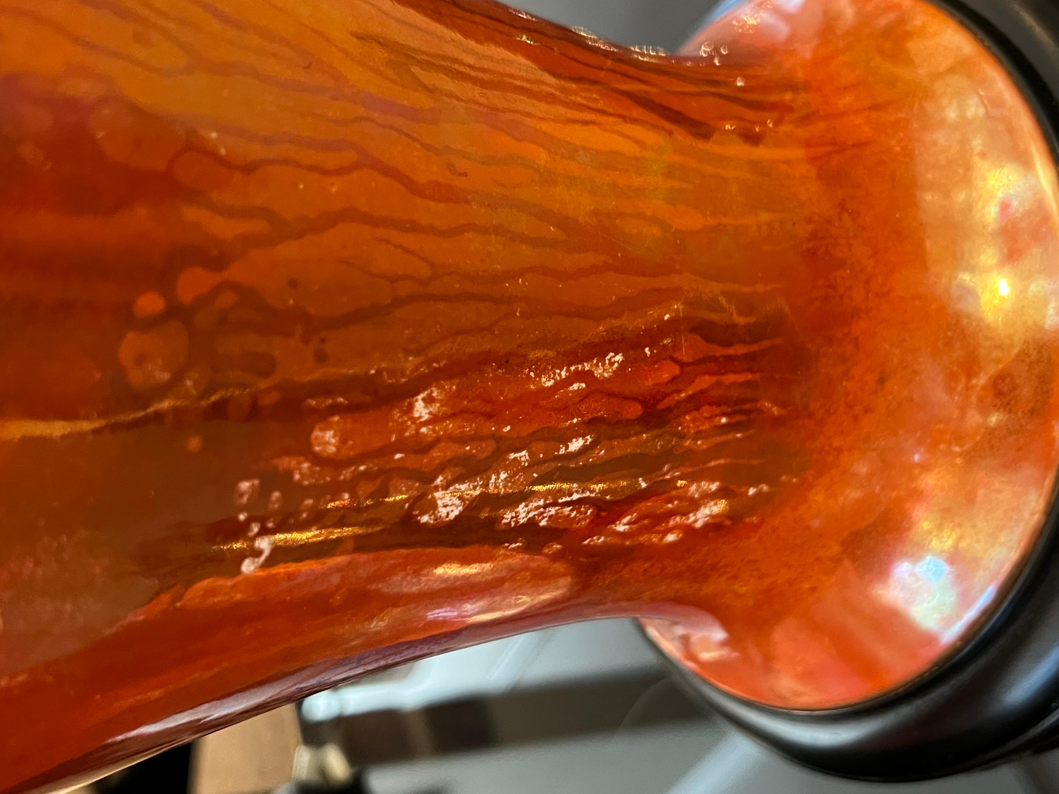 Ein Paar englische Ruskin Pottery irisierende orange-glasierte Vasen jetzt als Lampen im Angebot 1