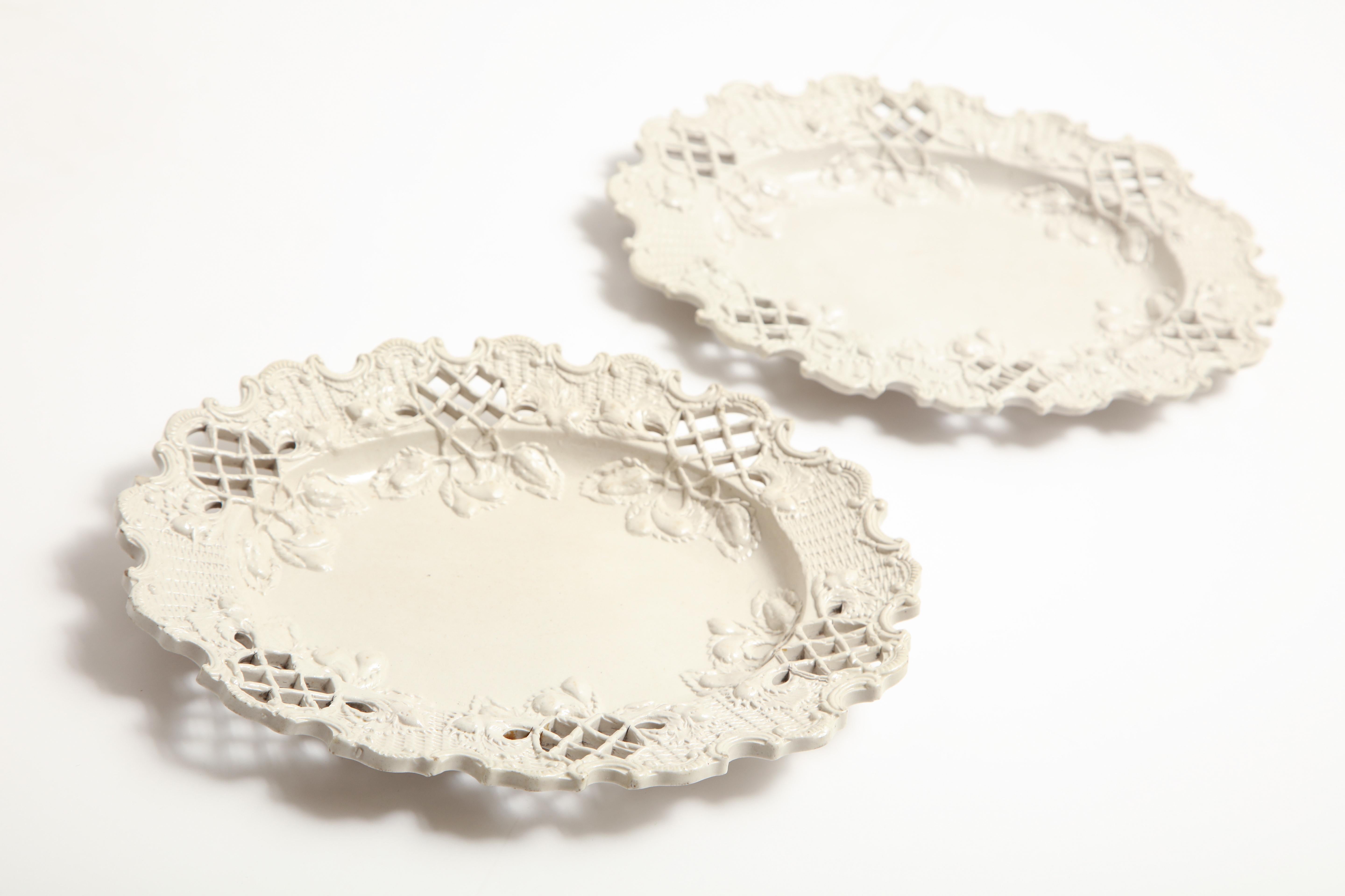 Pair of English, Salt Glaze Oval Platters, circa 1760 For Sale 10