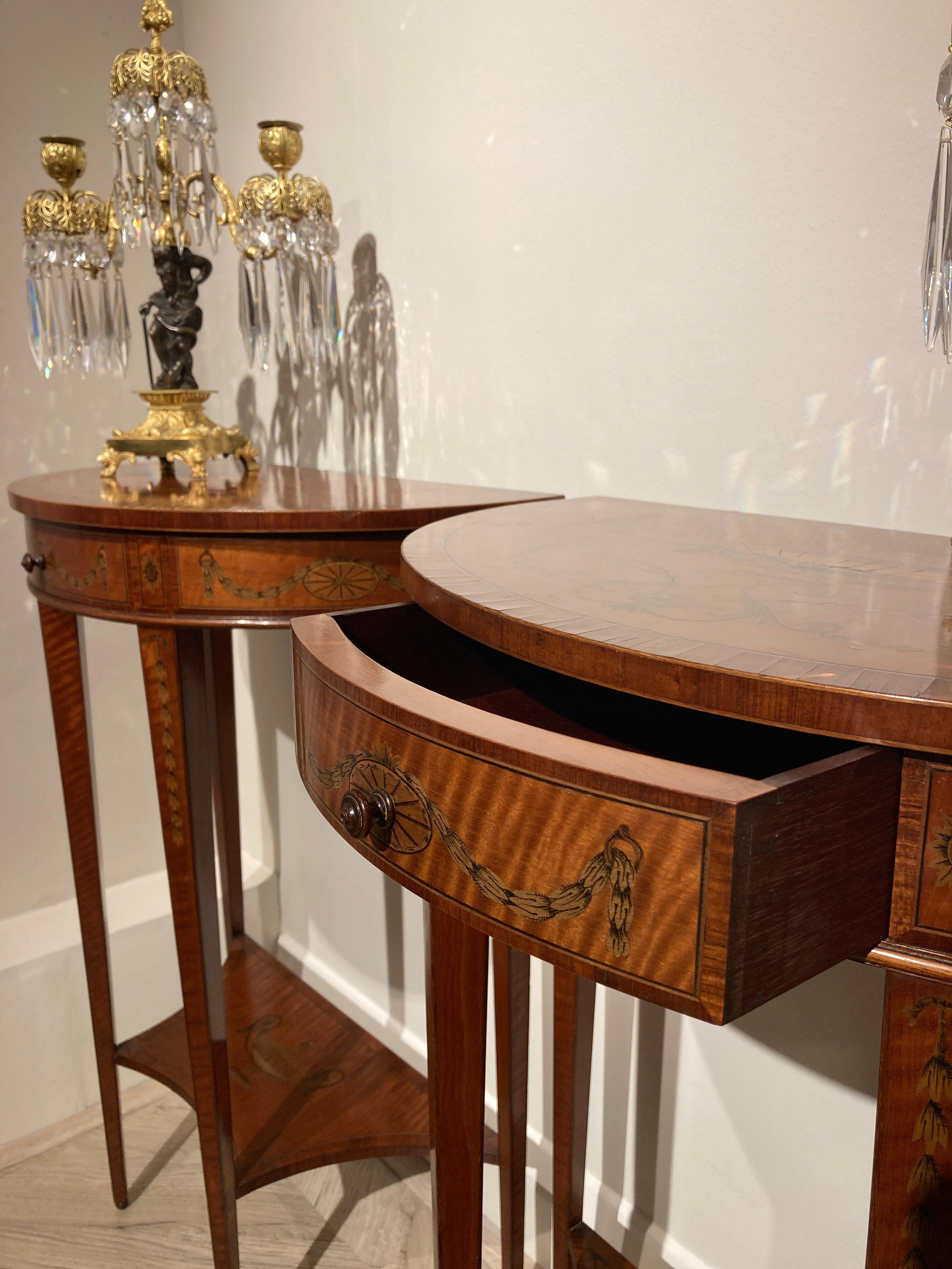 19th Century Pair of English Satinwood Console Tables in the Neoclassical Style For Sale