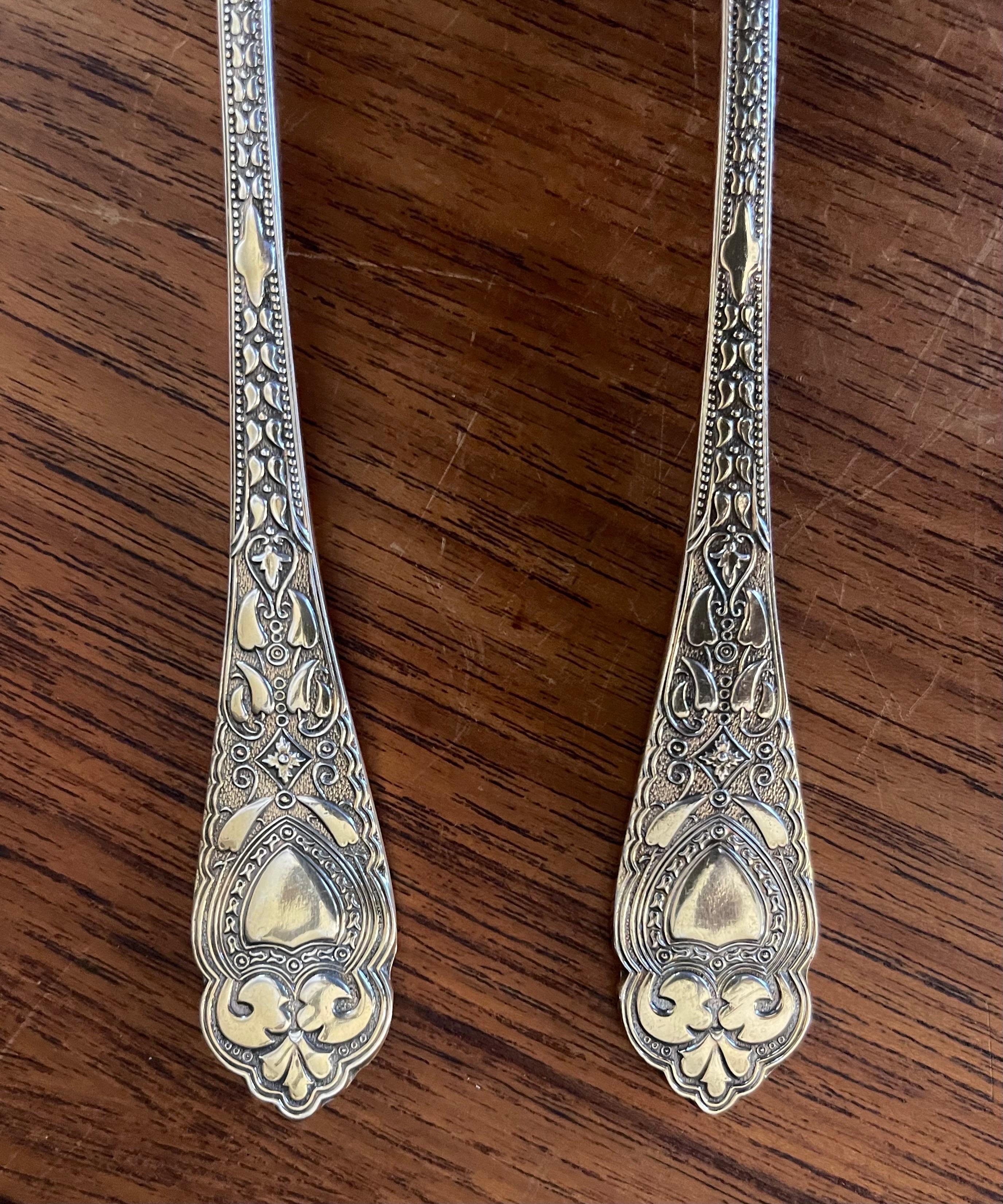 Pair of English Sheffield Silver Plated Serving Spoons in Box by I. Magnin For Sale 1