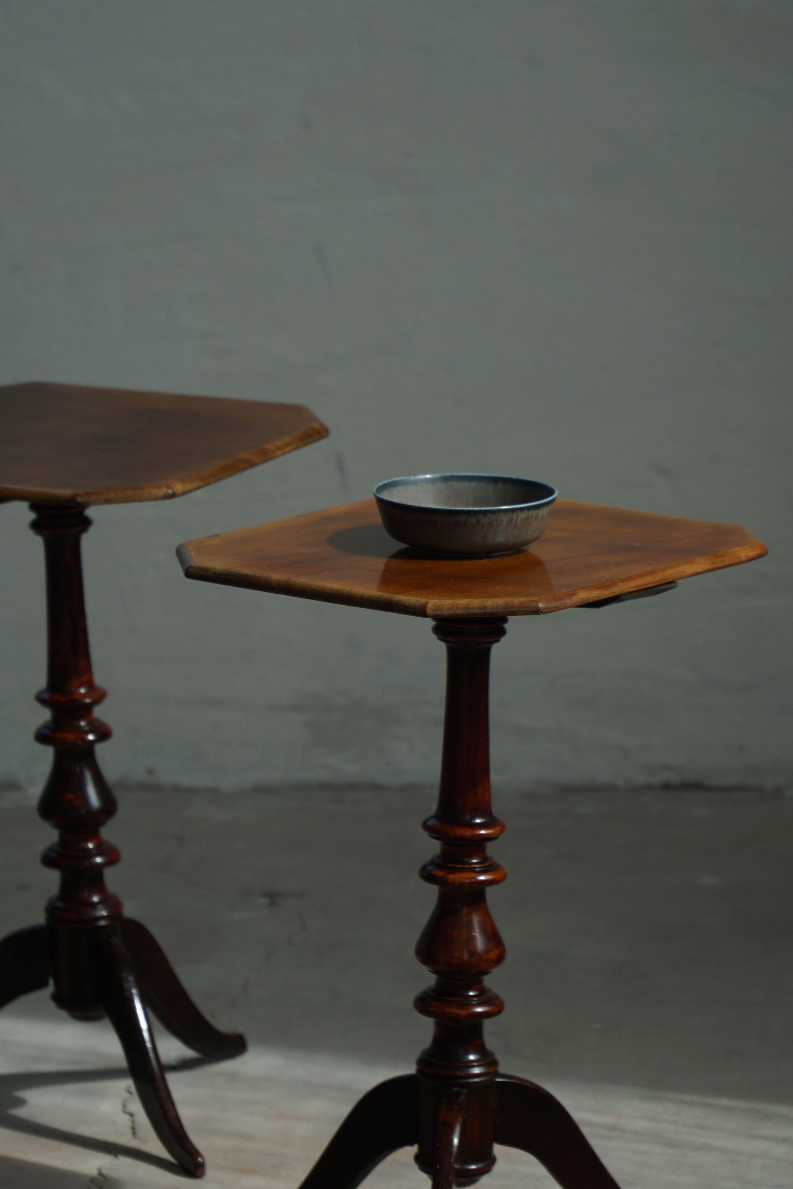 Baroque Pair of English Side Tables / Pedestals, Nutwood, Mid-Century, 1940s For Sale