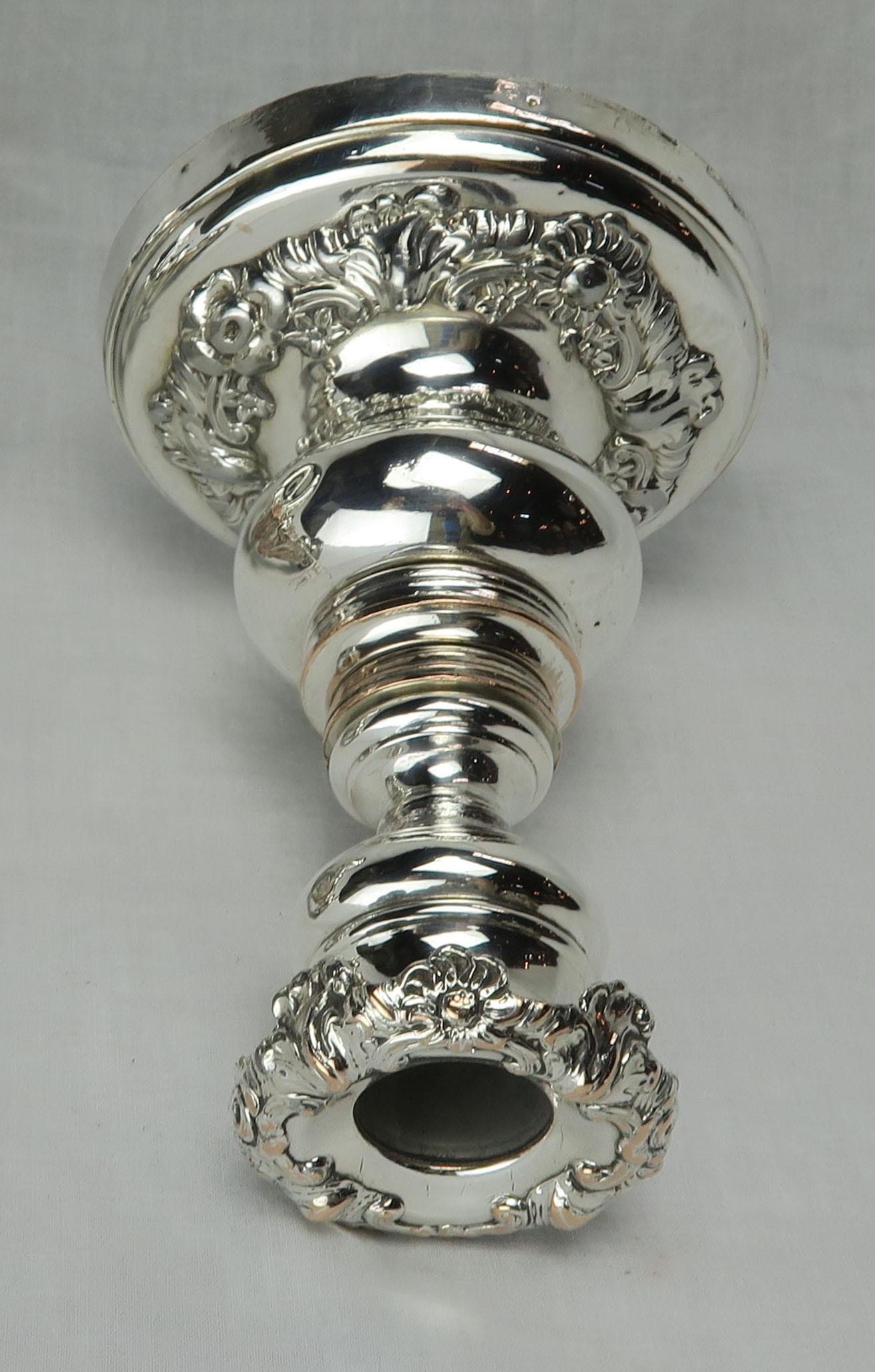 20th Century Pair of English Silver Repousse Candlesticks, circa 1900
