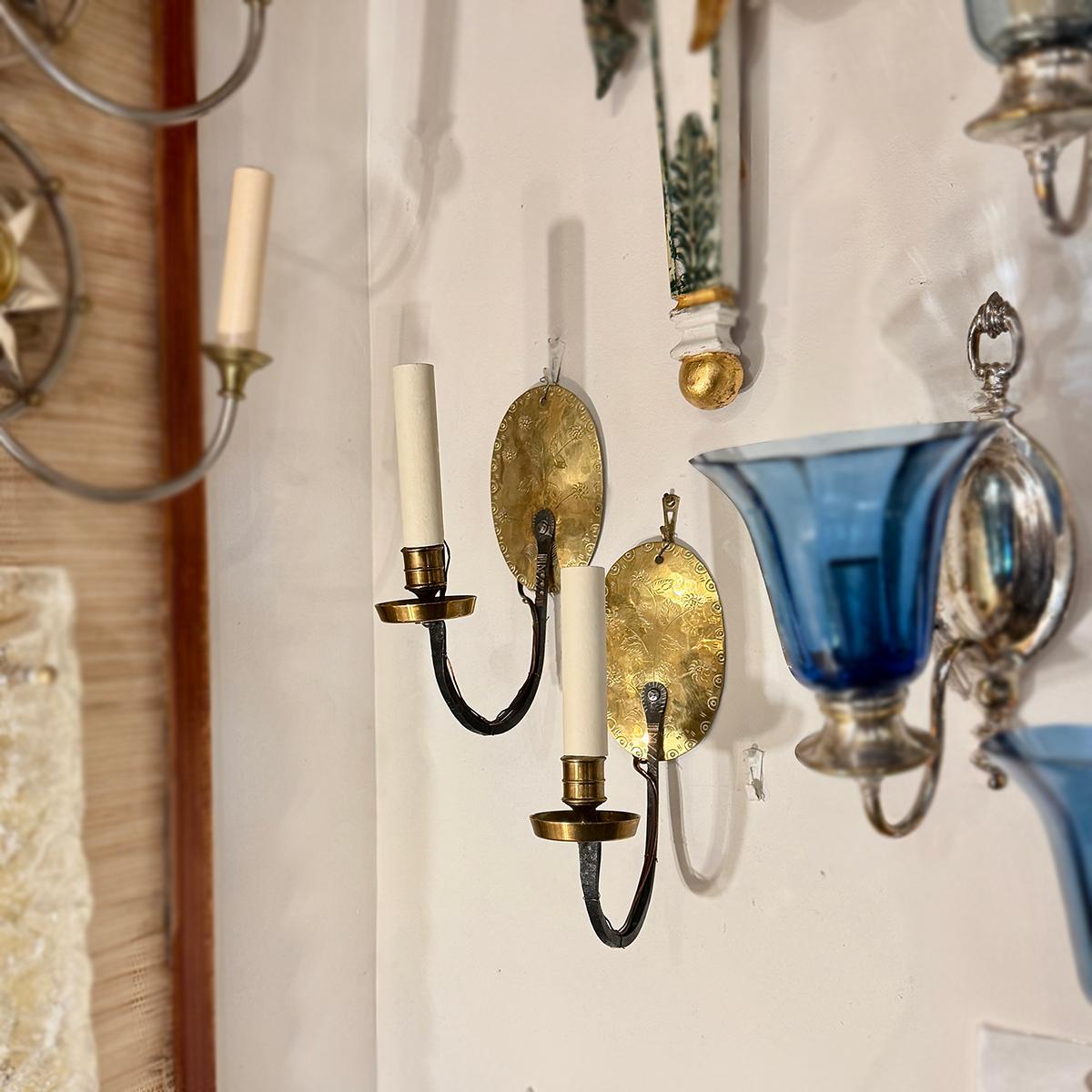 Paire d'appliques anglaises à une seule lumière en vente 3