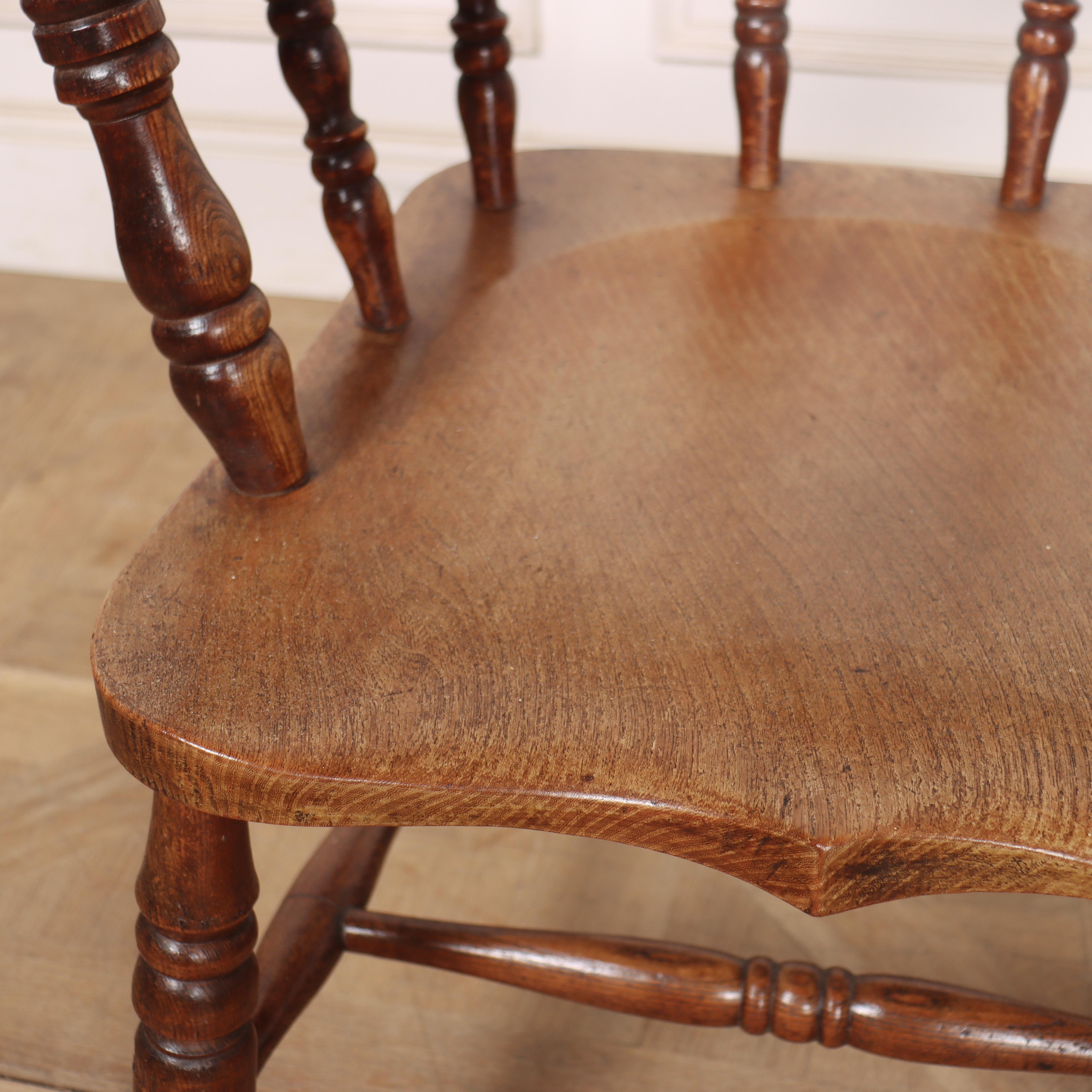 Paar englische Smokers Bow Arm Chairs im Angebot 1