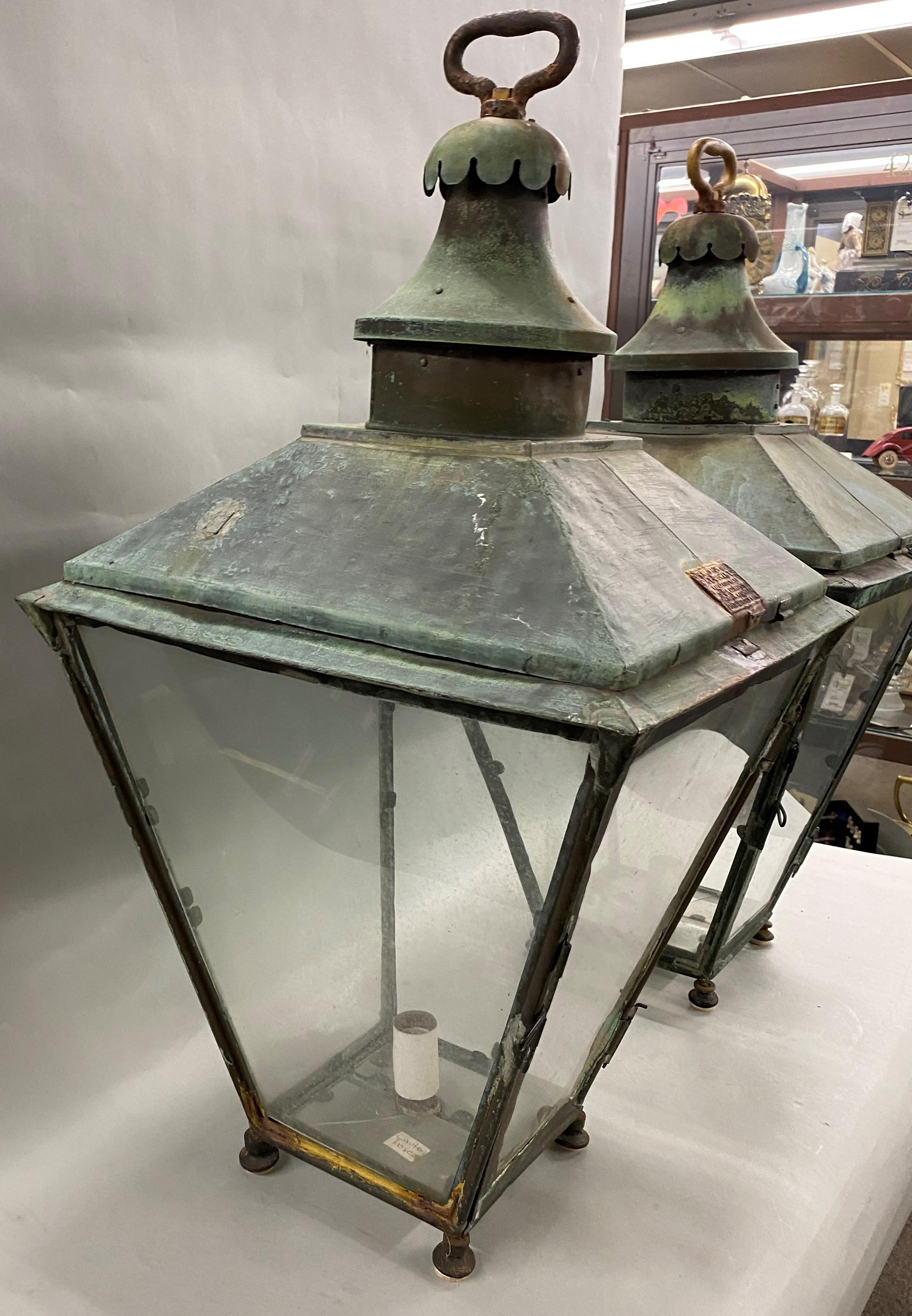 Hand-Crafted Pair of English Street Lamps by Parkinson and W & B Cowan Ltd with Verdigris