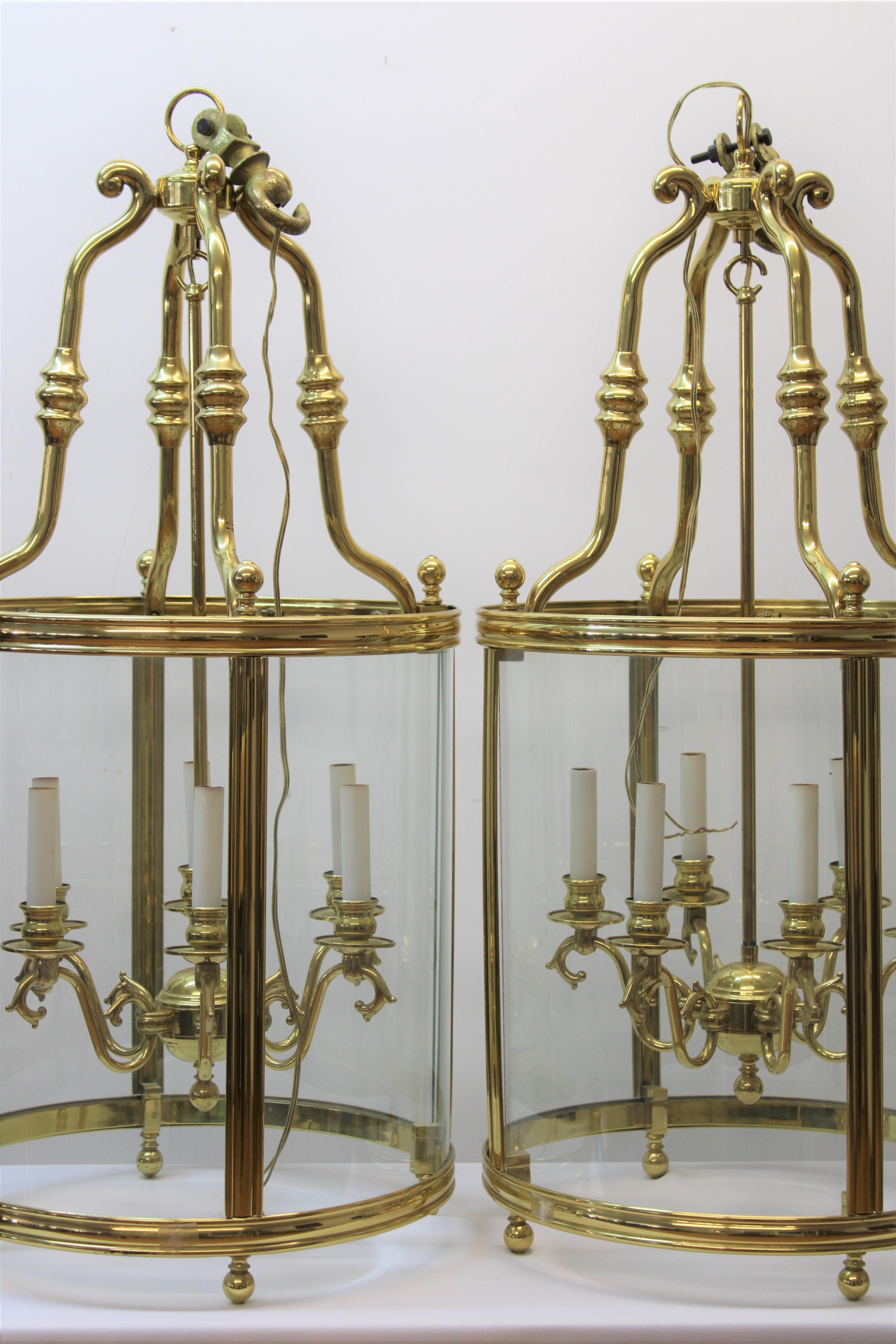 Pair of English Style Brass & Glass Hanging Lanterns For Sale 4