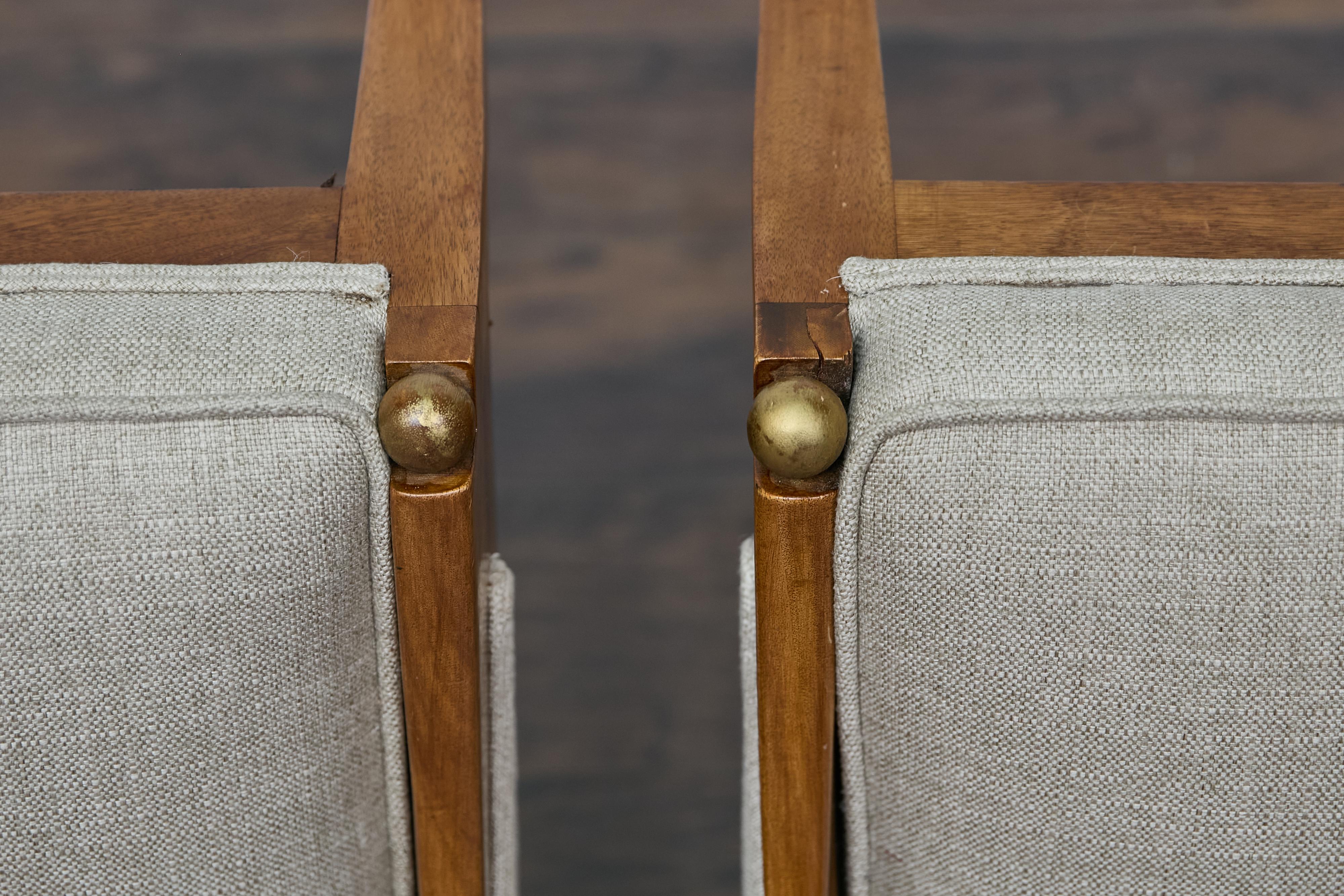 Paire de chaises à cuillère de style Upholstering circa 1920 avec coussins d'assise tapissés en vente 10