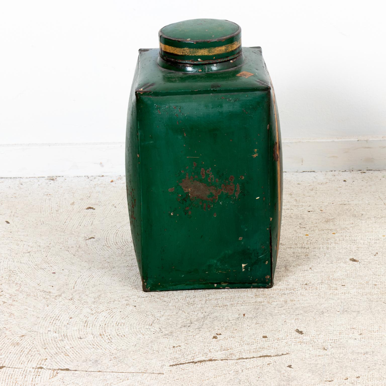Gilt Pair of English Tea Canisters 19th Century For Sale