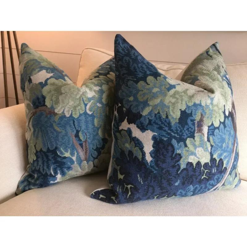 American Pair of English Traditional Cowtan and Tout “Richmond” 22