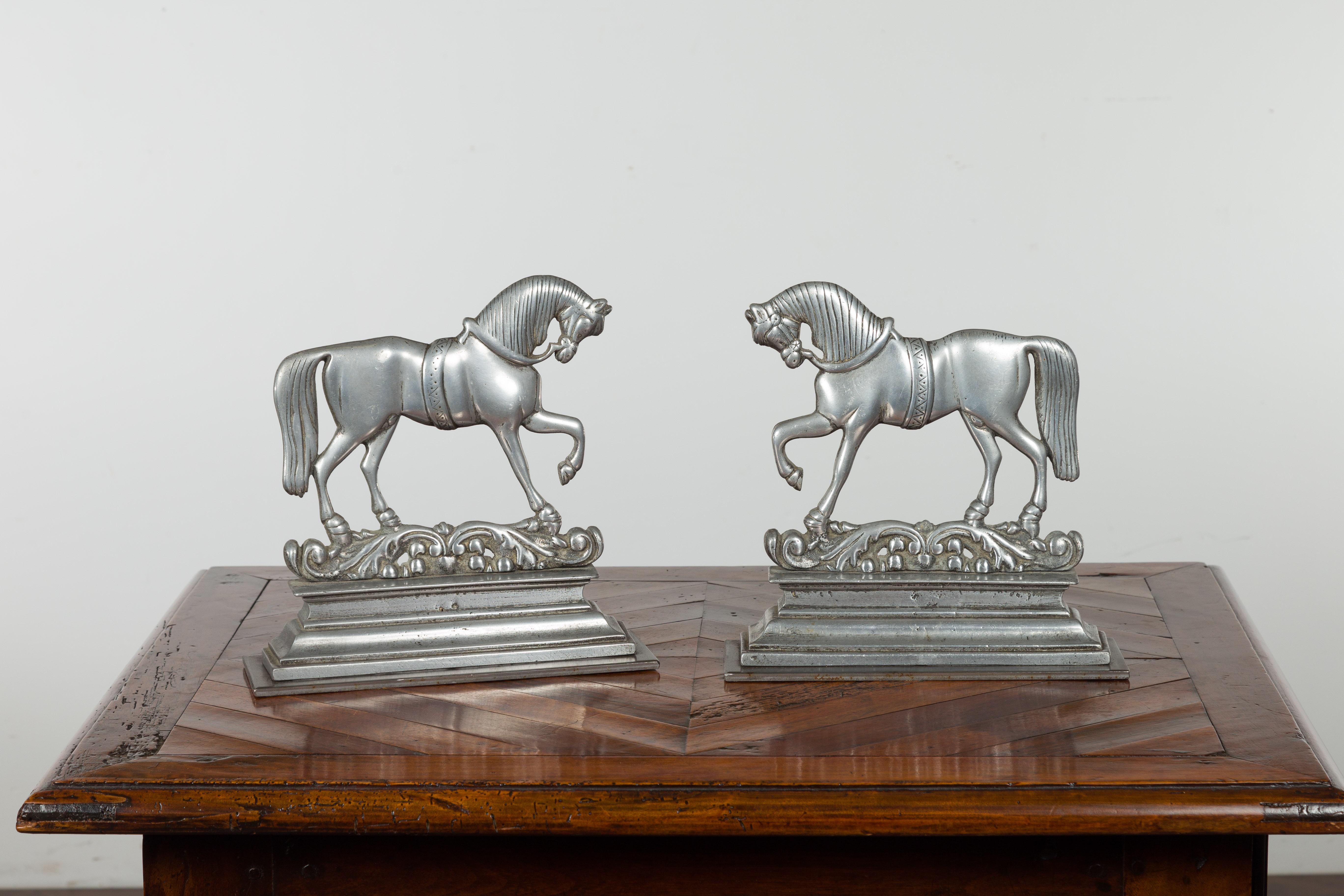 Pair of English Turn of the Century Metal Bookends Depicting Prancing Horses For Sale 7
